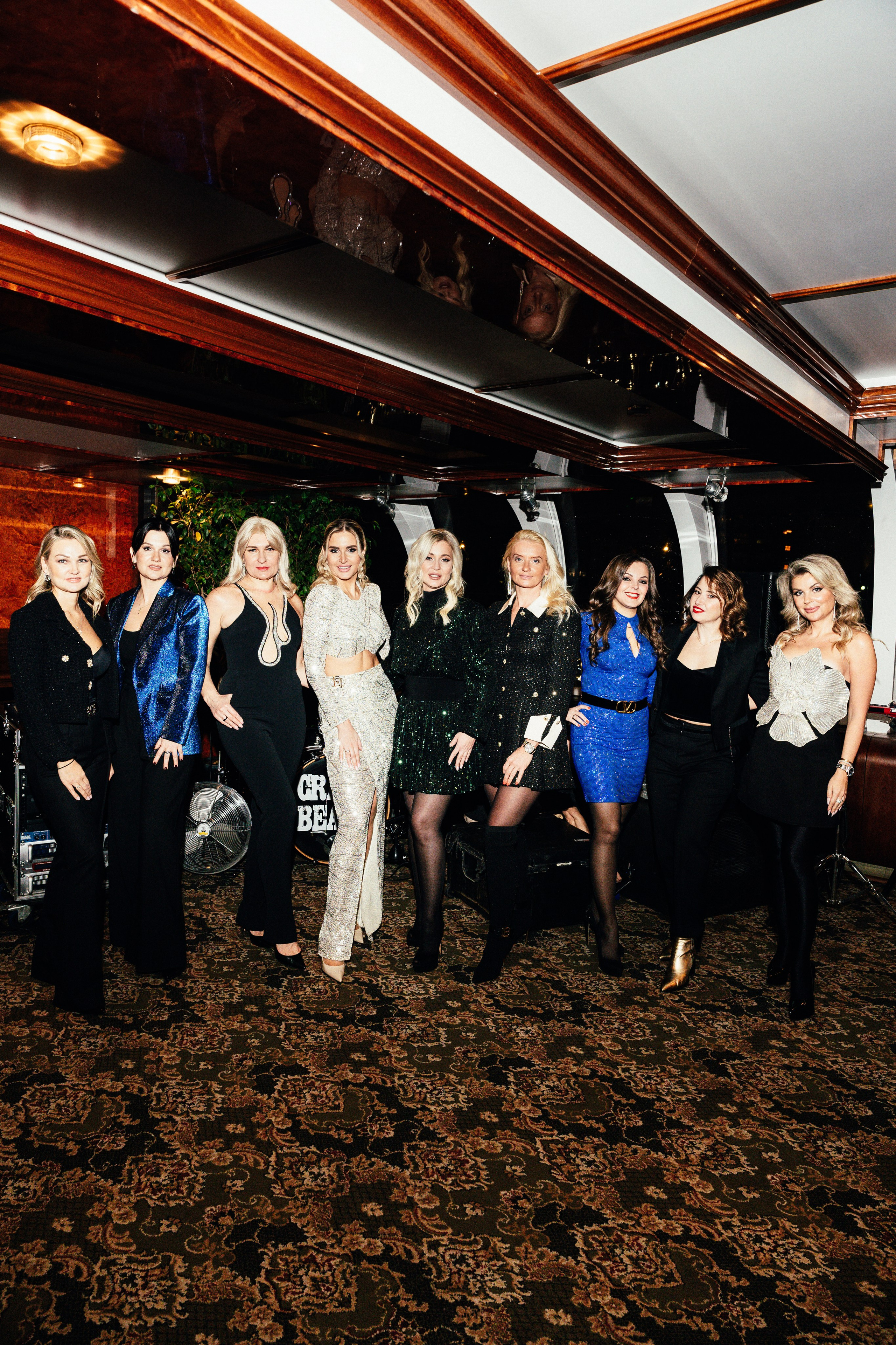 Корпоратив Erwin Река. Портретный и репортажный фотограф