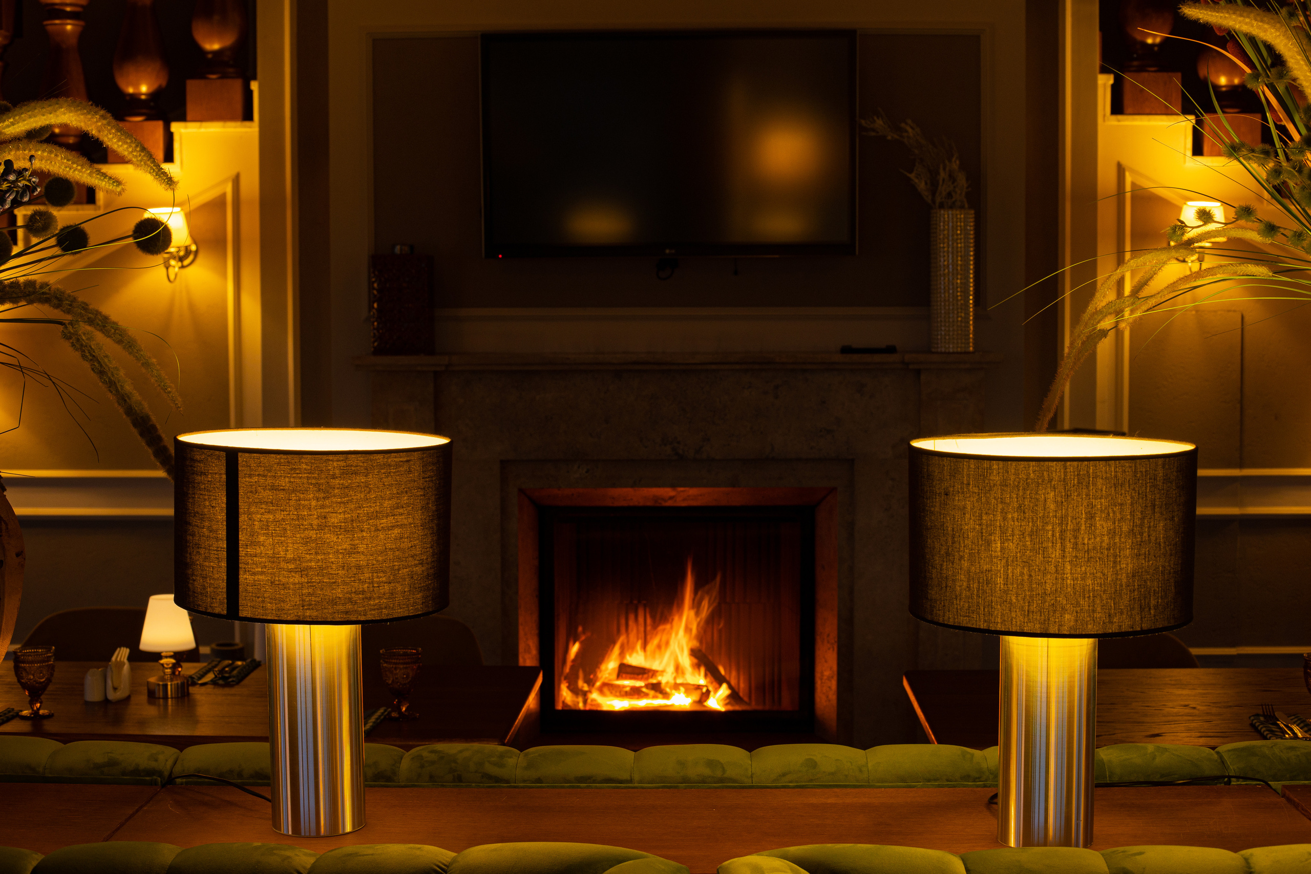 INTERIOR. Photo/Video Production