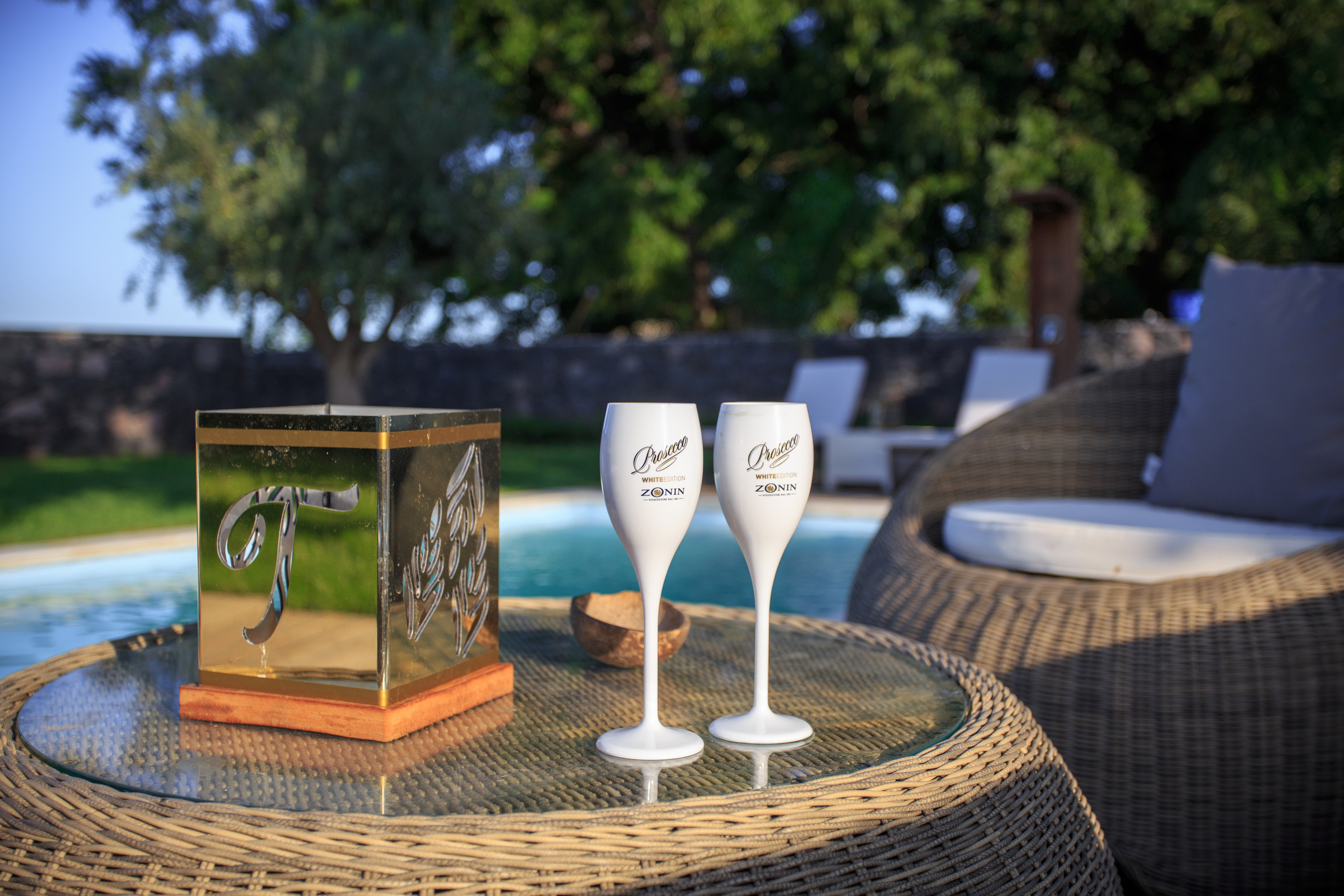 INTERIOR. Photo/Video Production