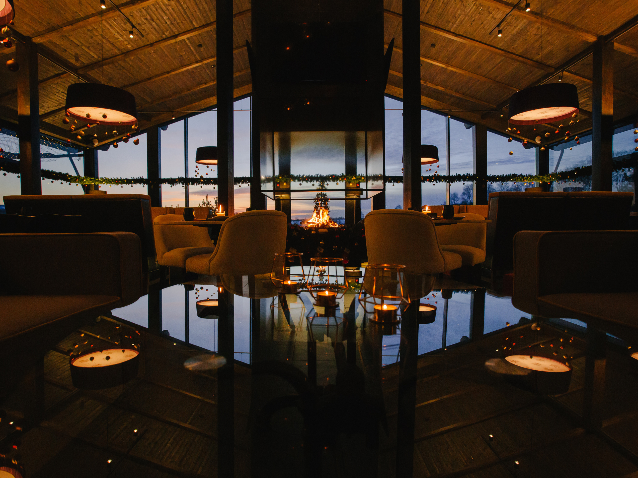 INTERIOR. Photo/Video Production