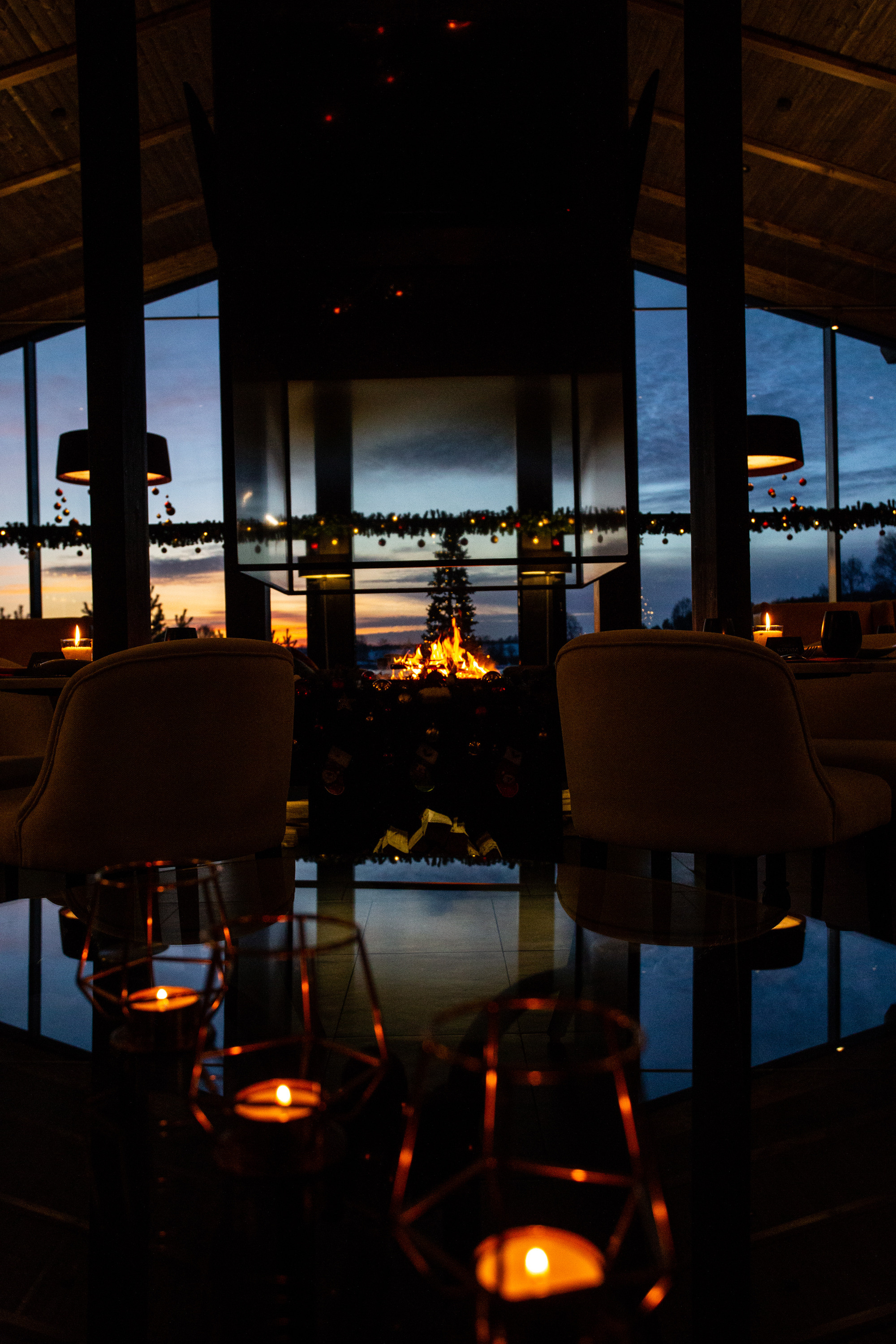 INTERIOR. Photo/Video Production