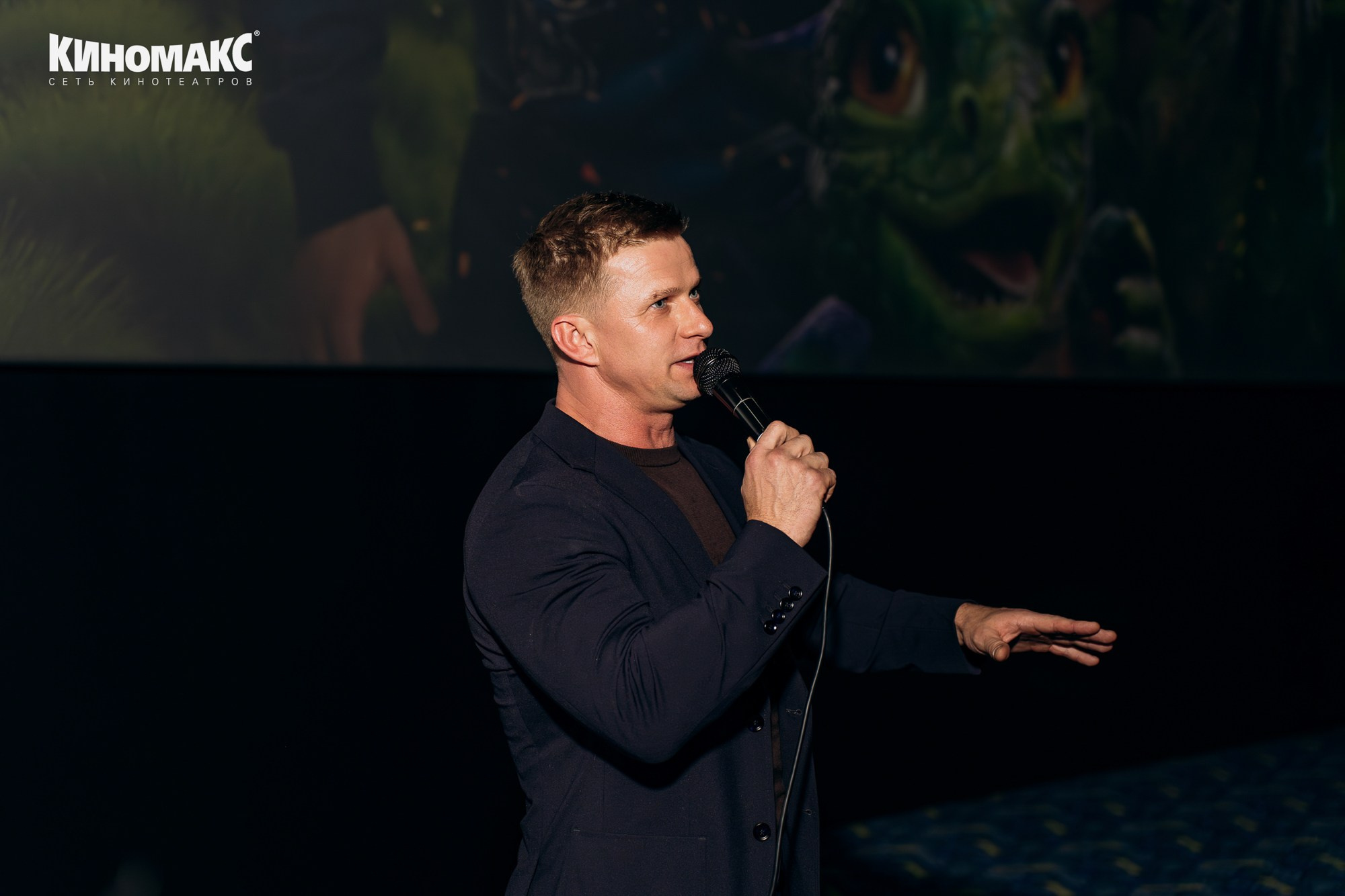 Репортажная съемка встречи актера со зрителями. Свадебный и репортажный фотограф в Ярославле Евгений Сальников