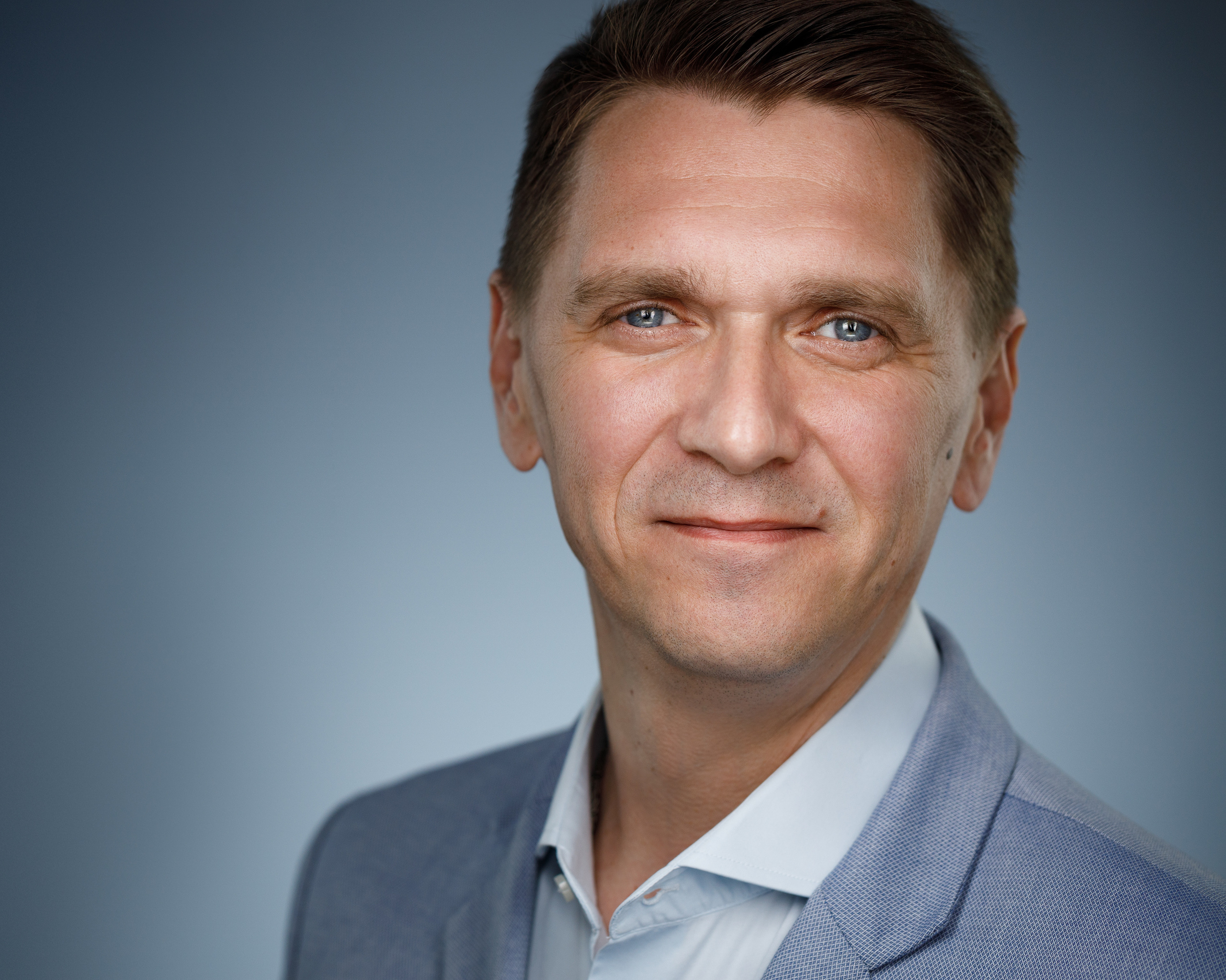 Headshot & portrait photographer Alexei Shendrick