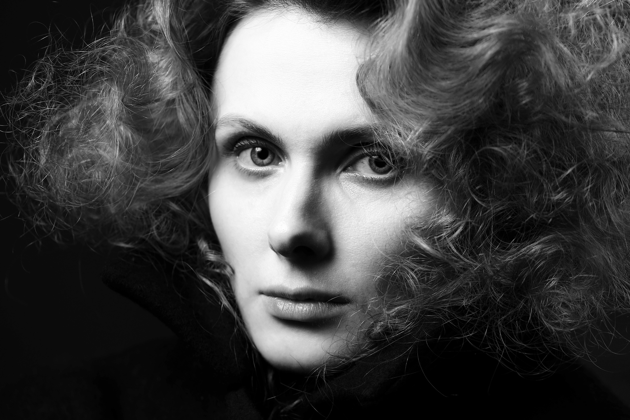 Nonglamorous. Headshot & portrait photographer Alexei Shendrick