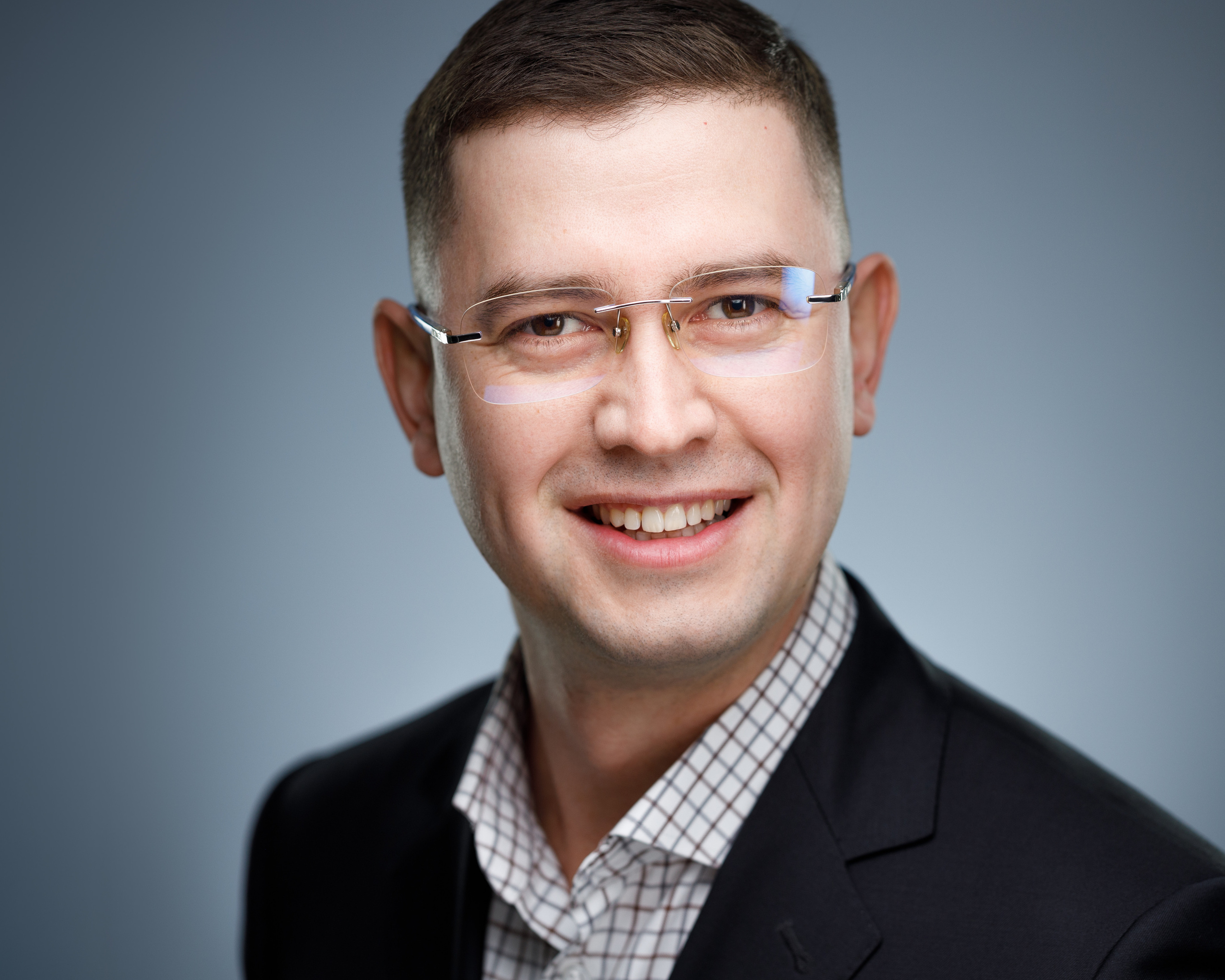 Headshot & portrait photographer Alexei Shendrick