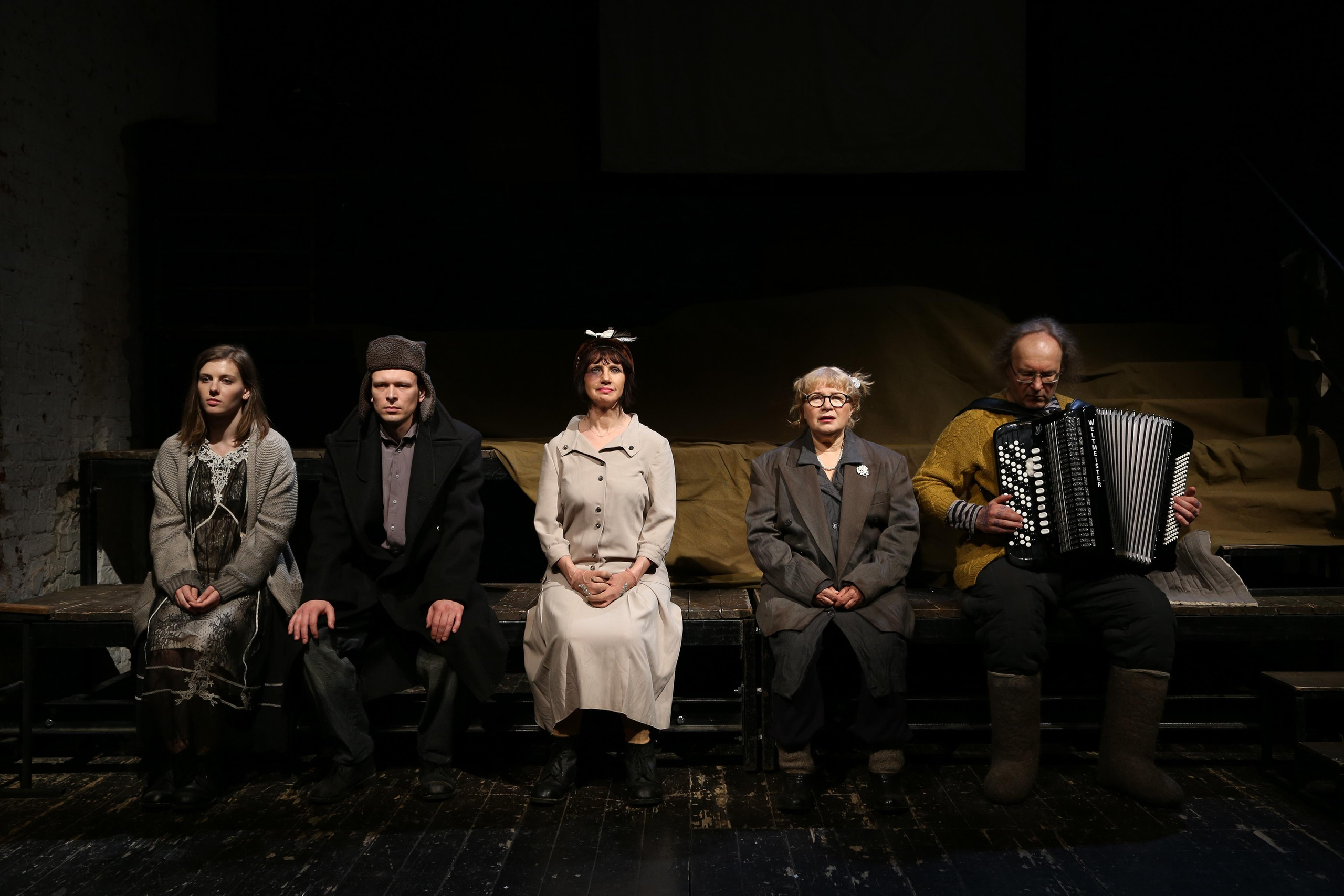 Theatre. Headshot & portrait photographer Alexei Shendrick