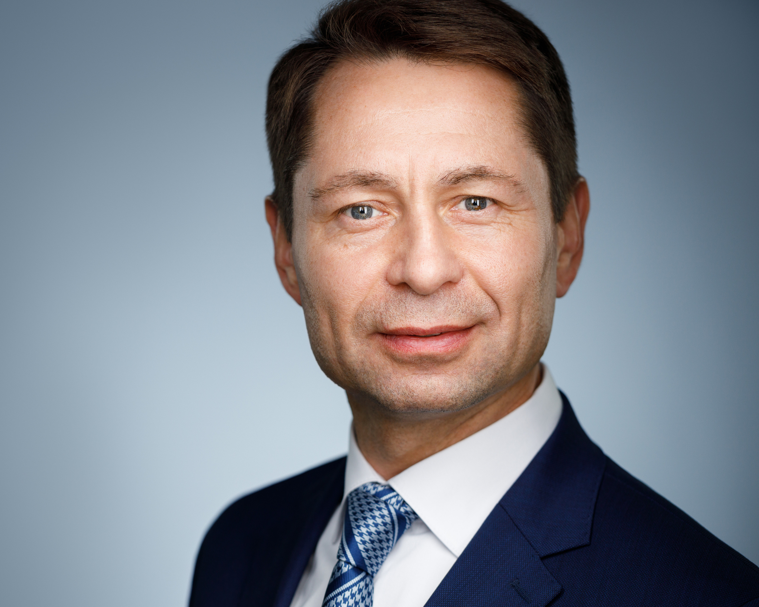 Headshot & portrait photographer Alexei Shendrick