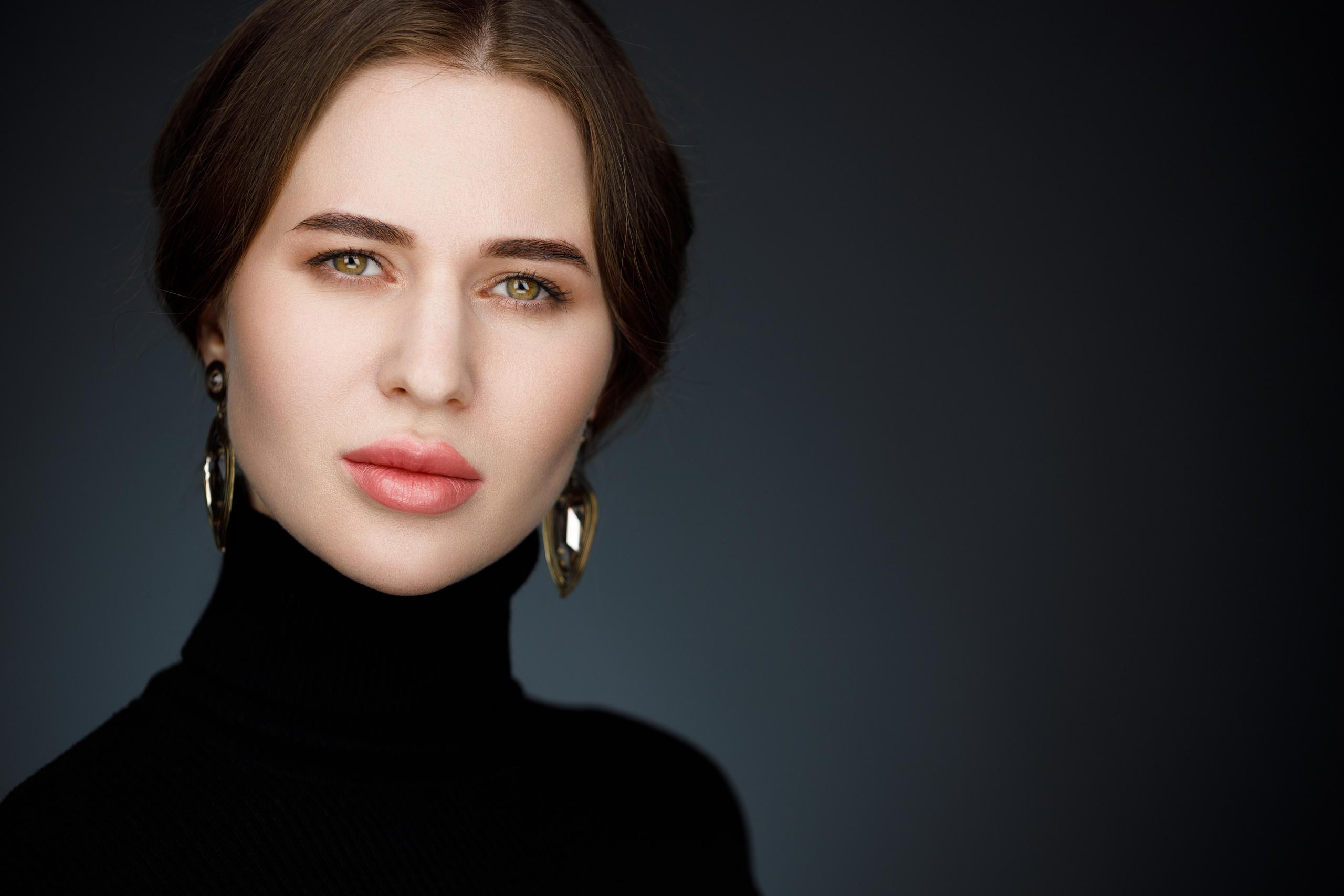 Headshot & portrait photographer Alexei Shendrick