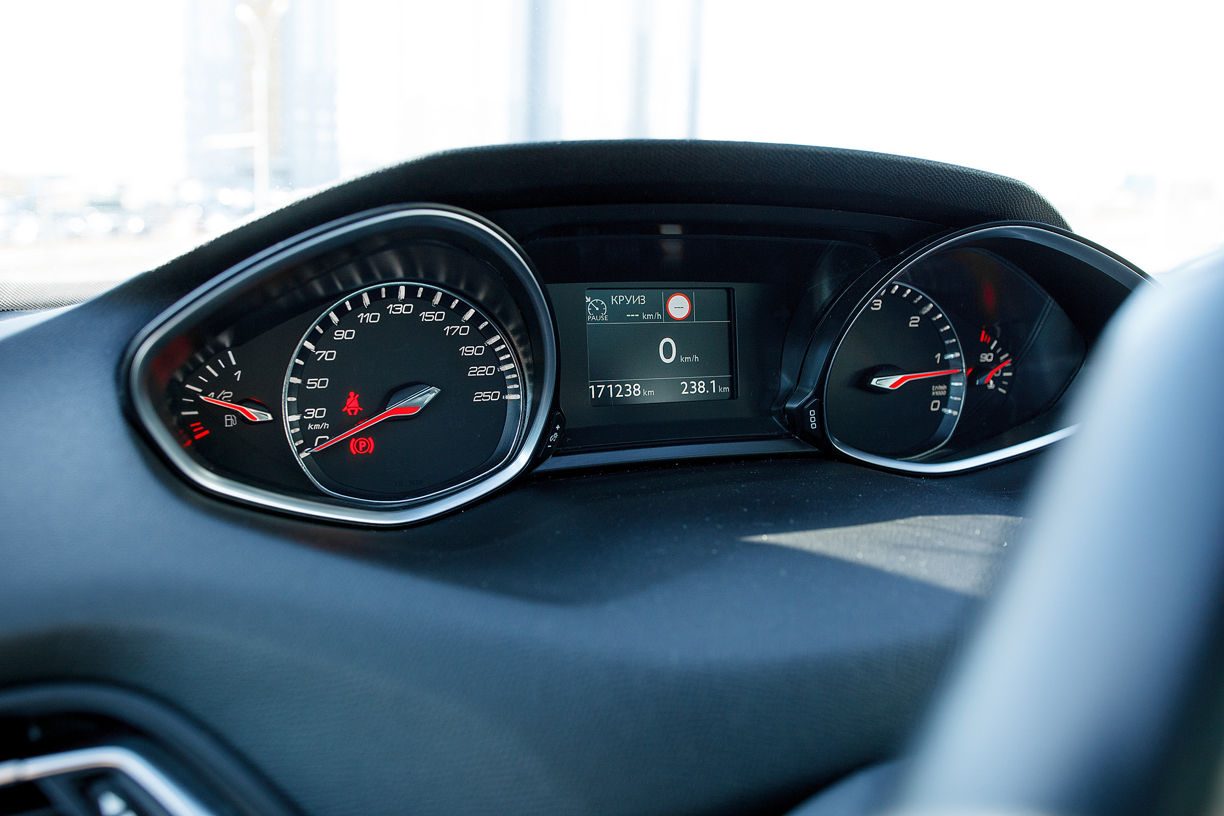 Peugeot. Фотограф в Батуми Павел Шарников