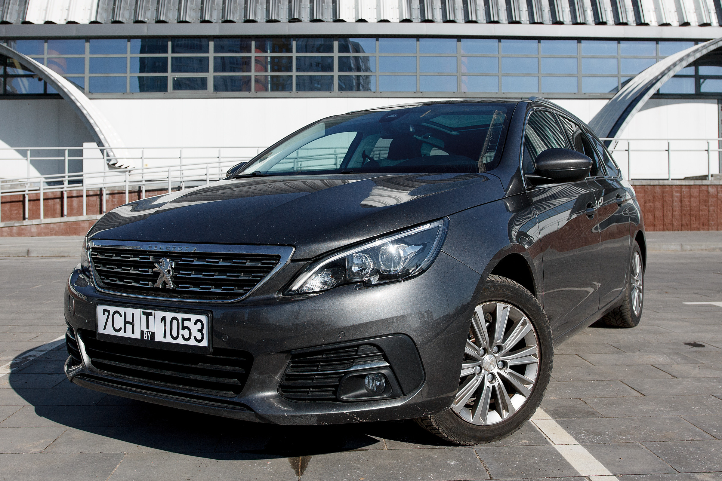 Peugeot. Фотограф в Батуми Павел Шарников