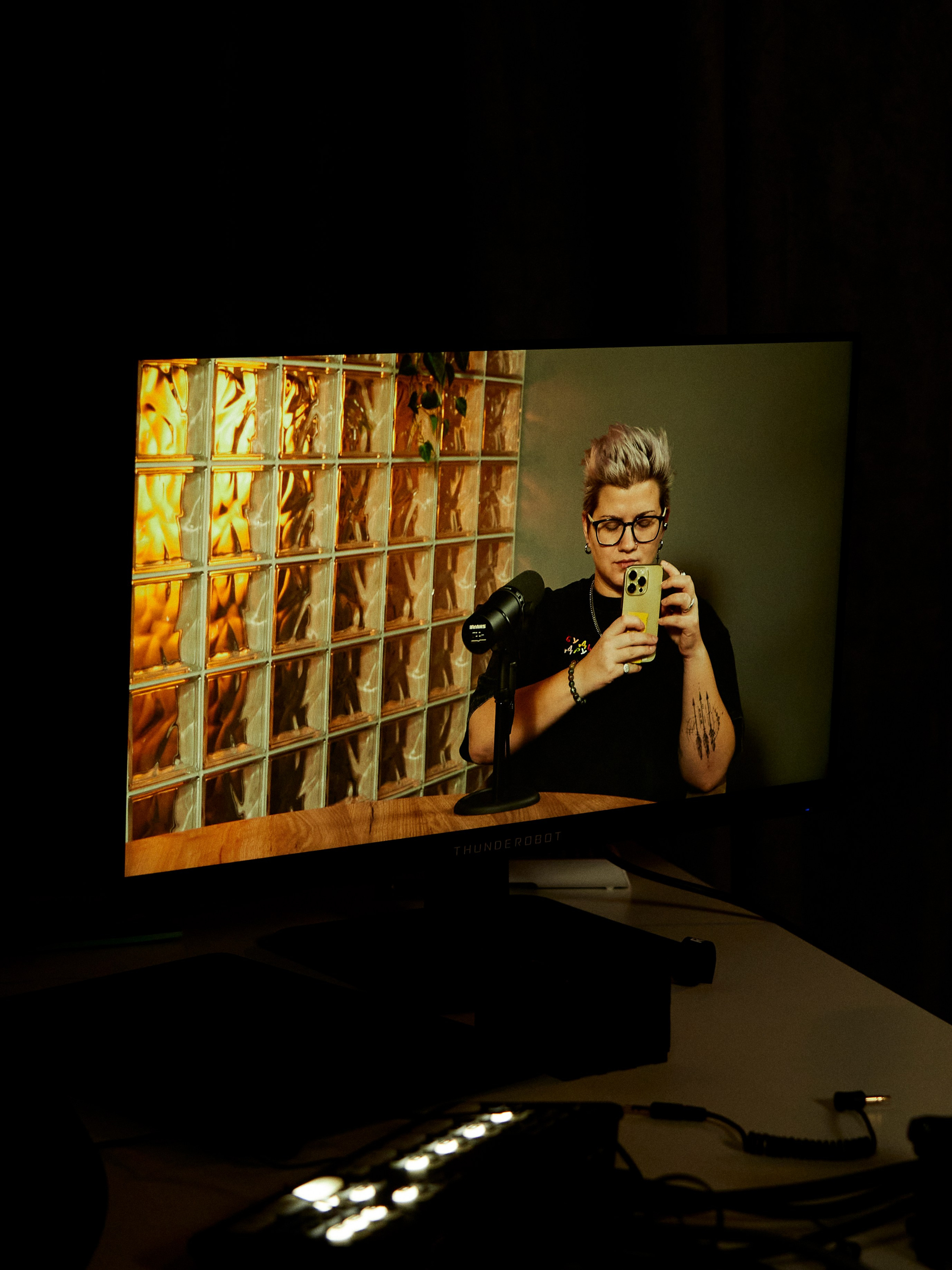 Podcast yanastasias х naddie_armastus backstage. Портретный фотограф в Москве