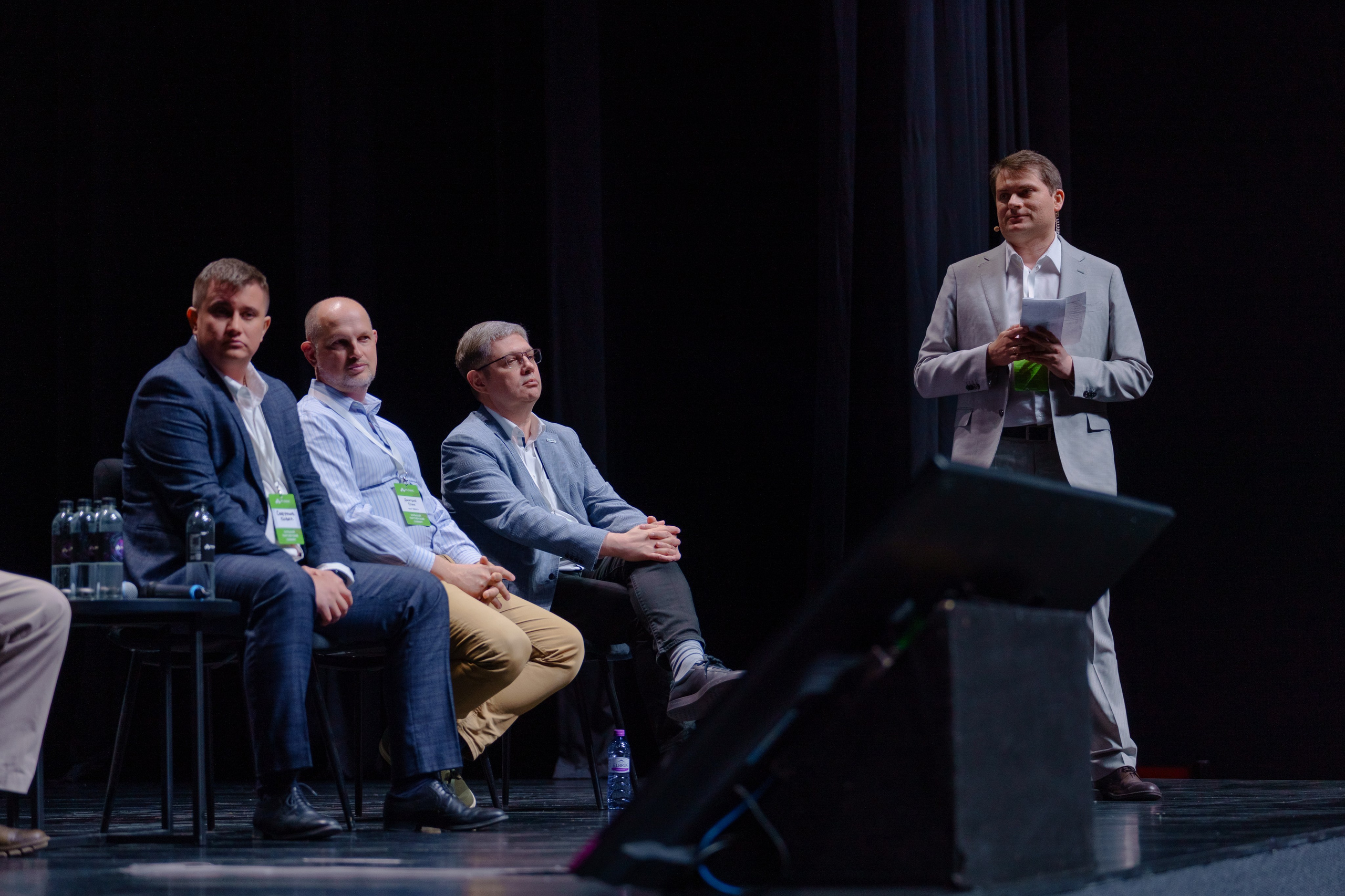 Фотограф на отраслевую партнерскую конференцию в Москве. Репортажный фотограф Москва Сергей Дружинин