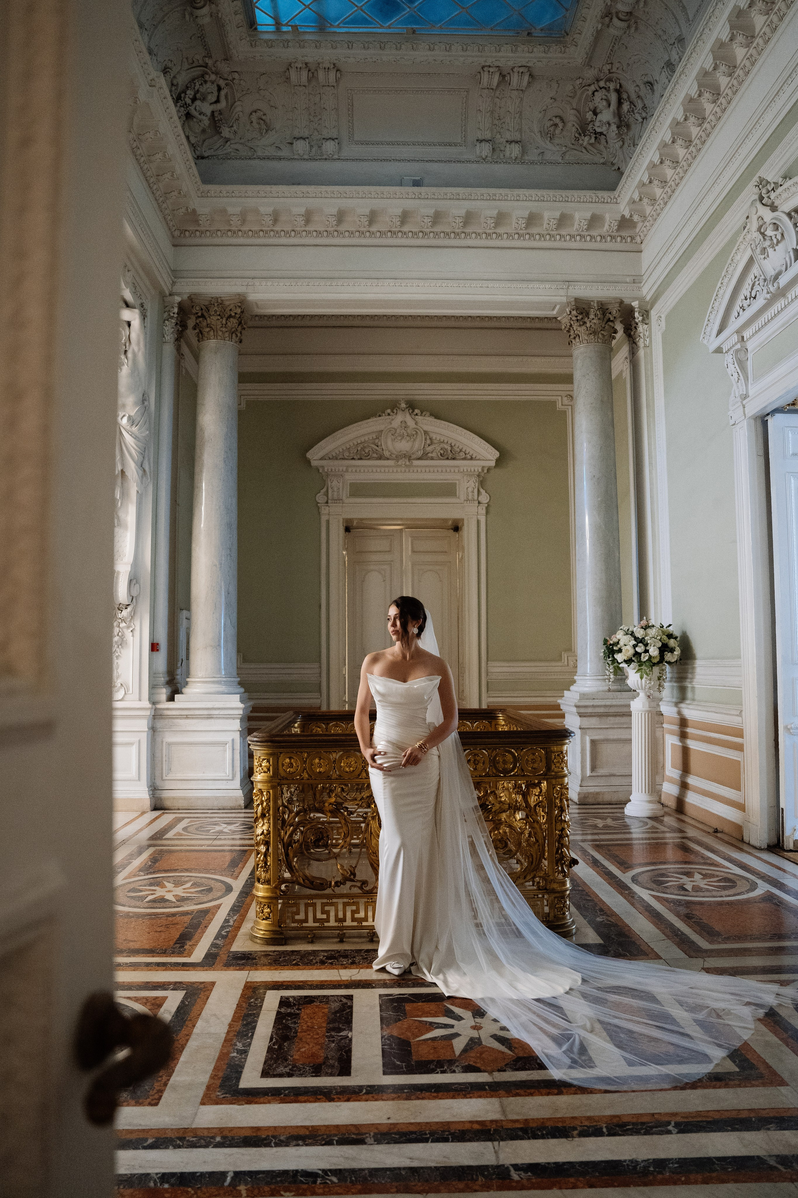 Оранжевая свадьба в гребешках. Свадебный фотограф организатор в Санкт-Петербурге Ассоль Опарина