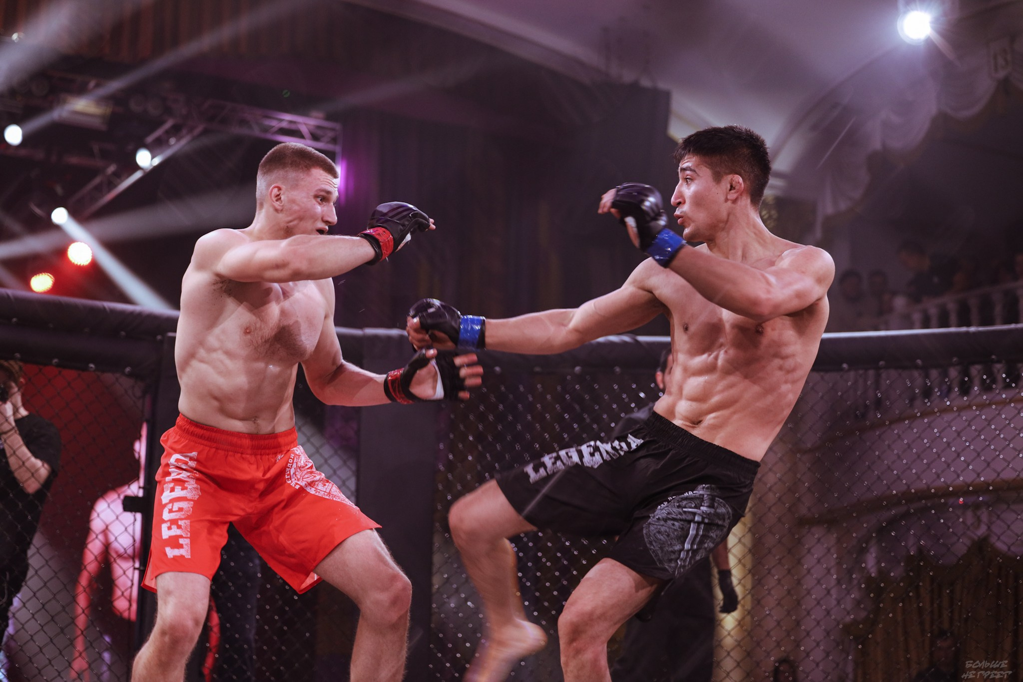 ПРОФЕССИОНАЛЬНЫЙ ТУРНИР ПО СМЕШАННЫМ ЕДИНОБОРСТВАМ «TYUMEN PRO MMA». Больше не греет