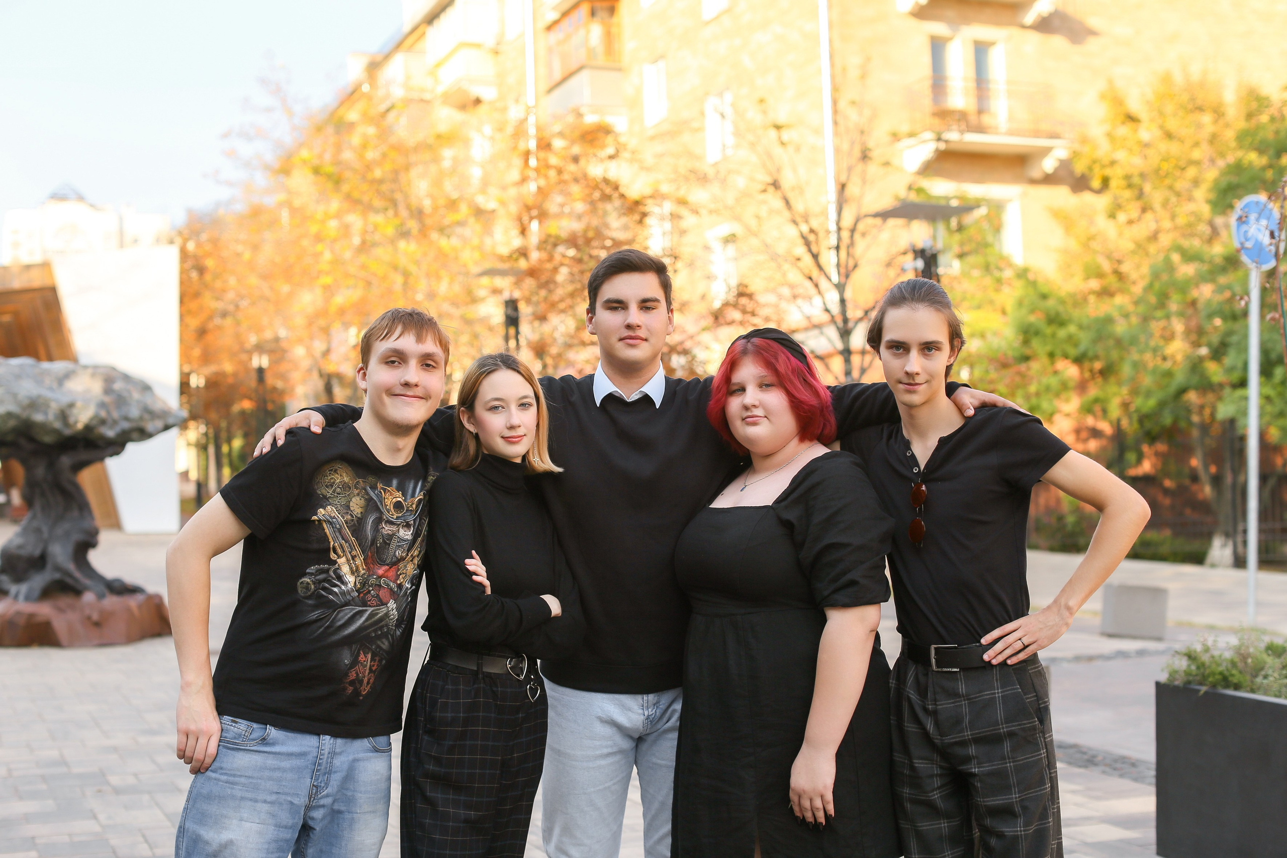 Уличная фотосессия выпускников. Школьные выпускные альбомы в Белгороде