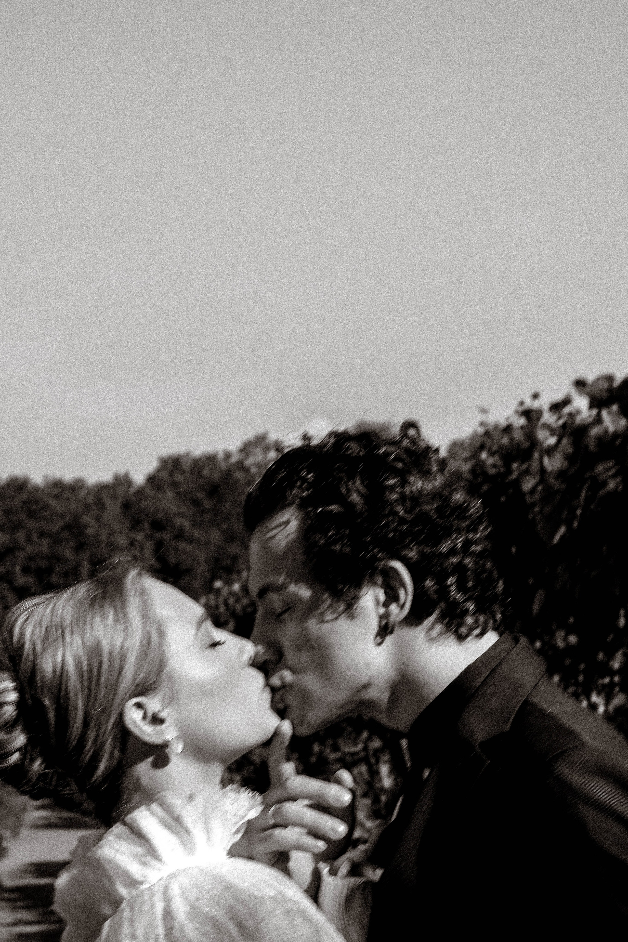 СВАДЕБНАЯ СЬЕМКА В ПАРКЕ ОРАНИЕНБАУМ. Профессиональный фотограф, Санкт-Петербург — Виктория Богомолова