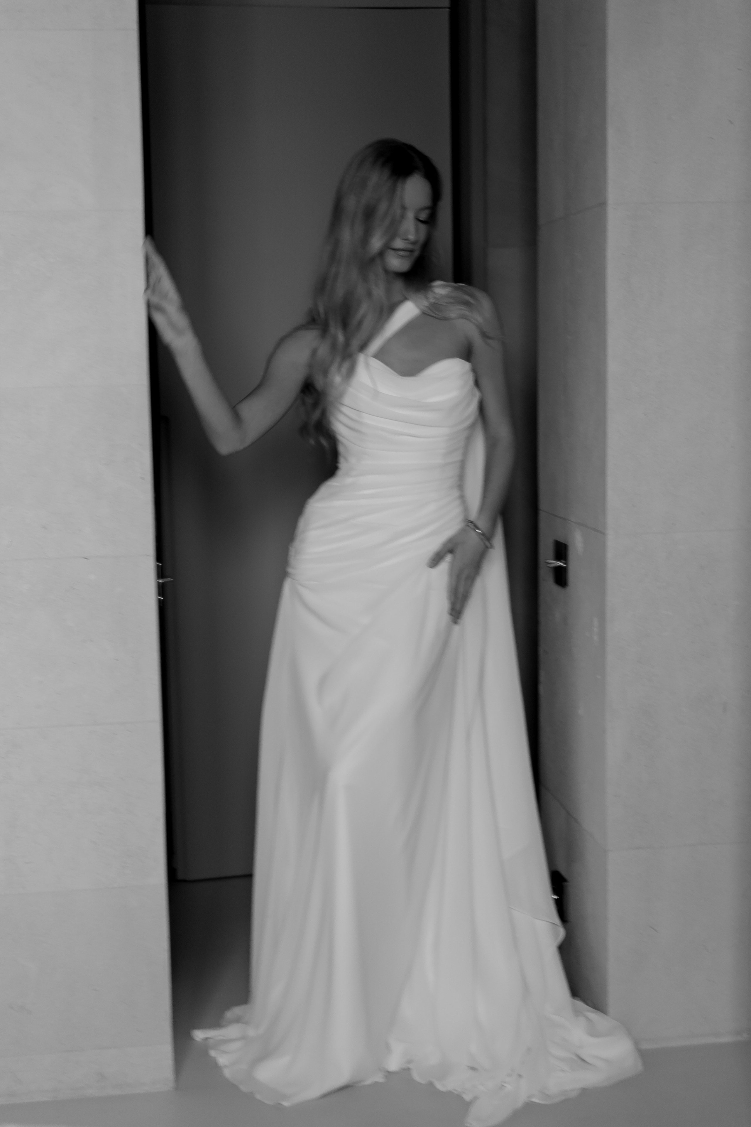 ЭЛЕГАНТНАЯ СВАДБЕНАЯ СЬЕМКА ЖЕНИХА И НЕВЕСТЫ В ДОРОГОМ ОТЕЛЕ САНКТ-ПЕТЕРБУРГА. Профессиональный фотограф, Санкт-Петербург — Виктория Богомолова