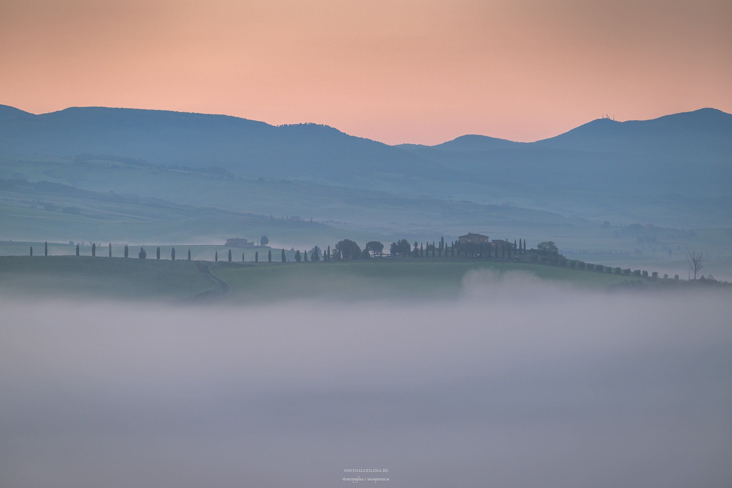 Волшебное утро в Тоскане. Авторские стильные фотокартины