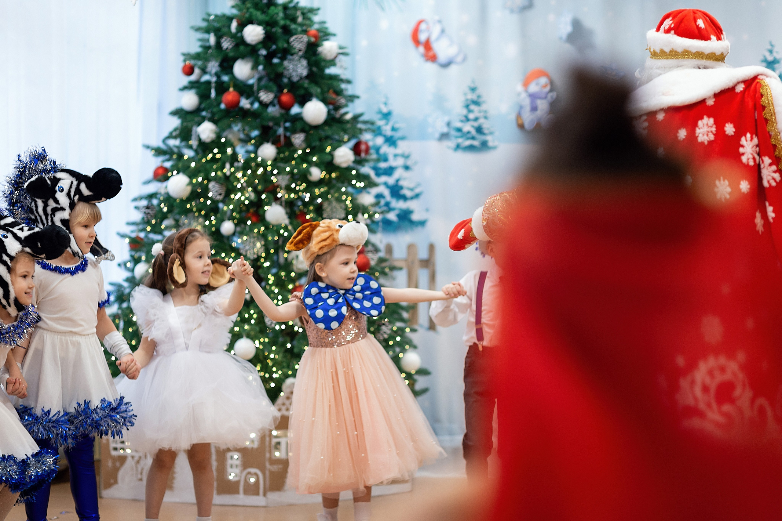Утренник_"Веселый балаганчик» 2024. Семейный фотограф в Санкт-Петербурге