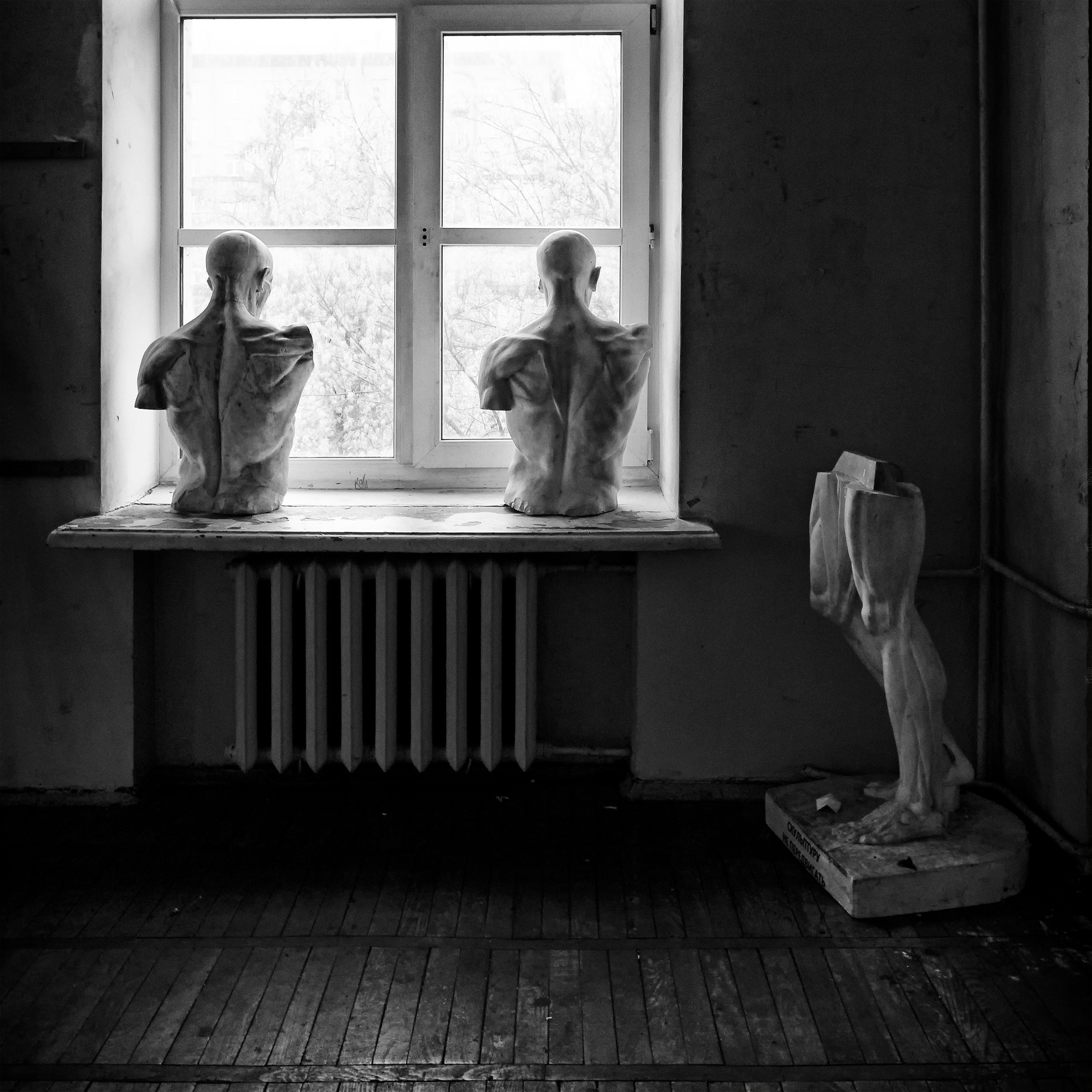 The life of sculptures. Vasiliy Riabovol — Fine Art Photographer | Time, Space, and Silence
