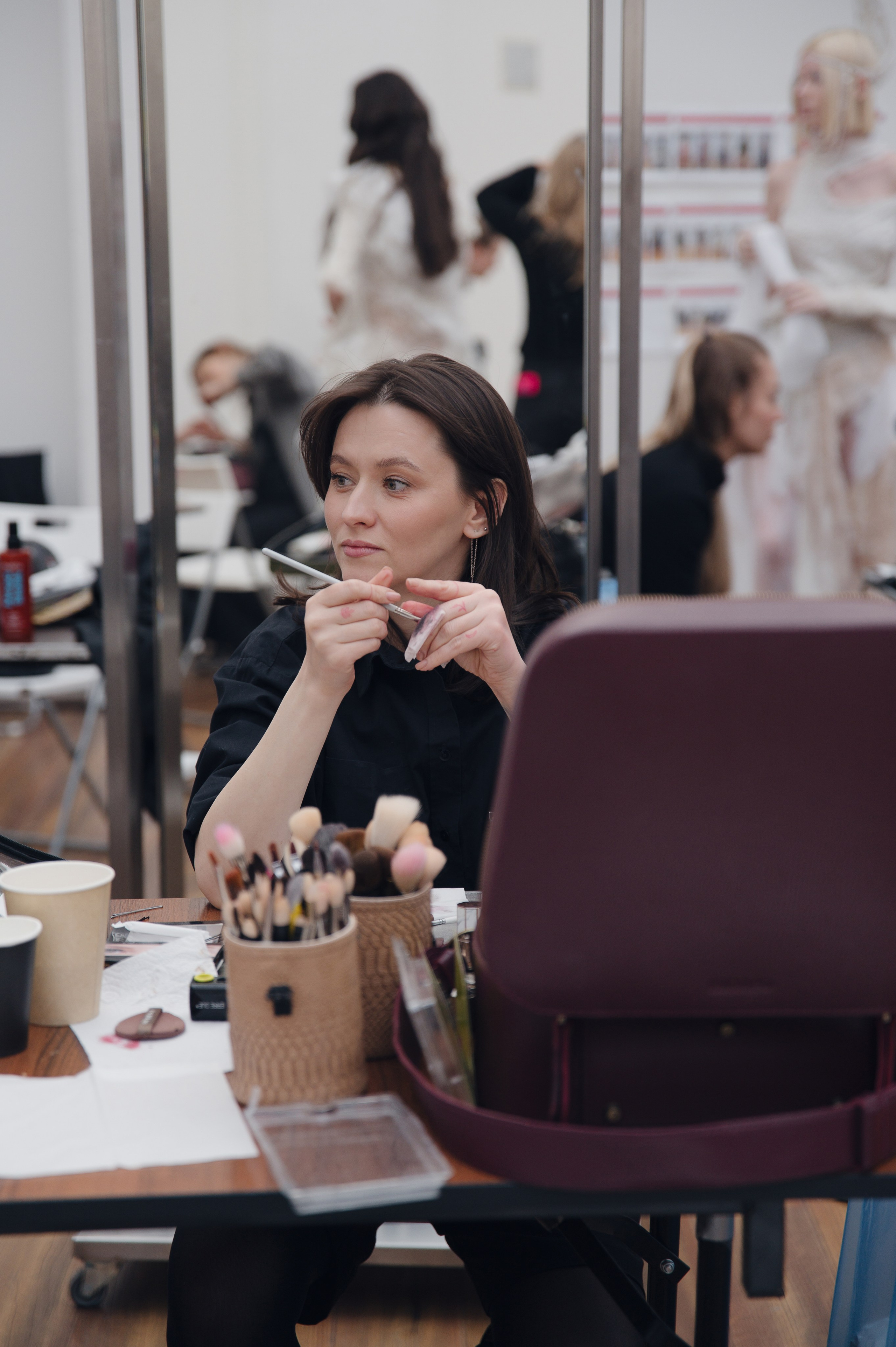 Бекстейдж показа «Новые Имена» собака.ru|ДЛТ. Портретный и репортажный фотограф в Санкт-Петербурге