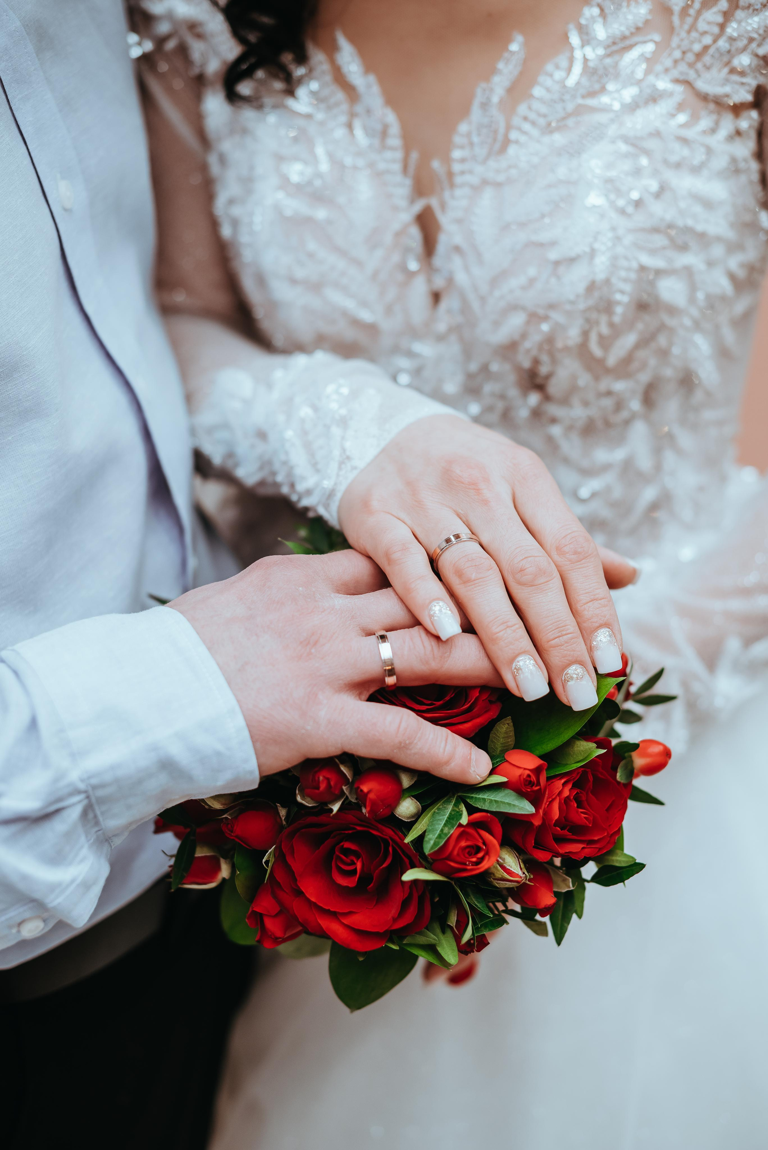 Свадебная фотосессия в центральном загсе Кемерово