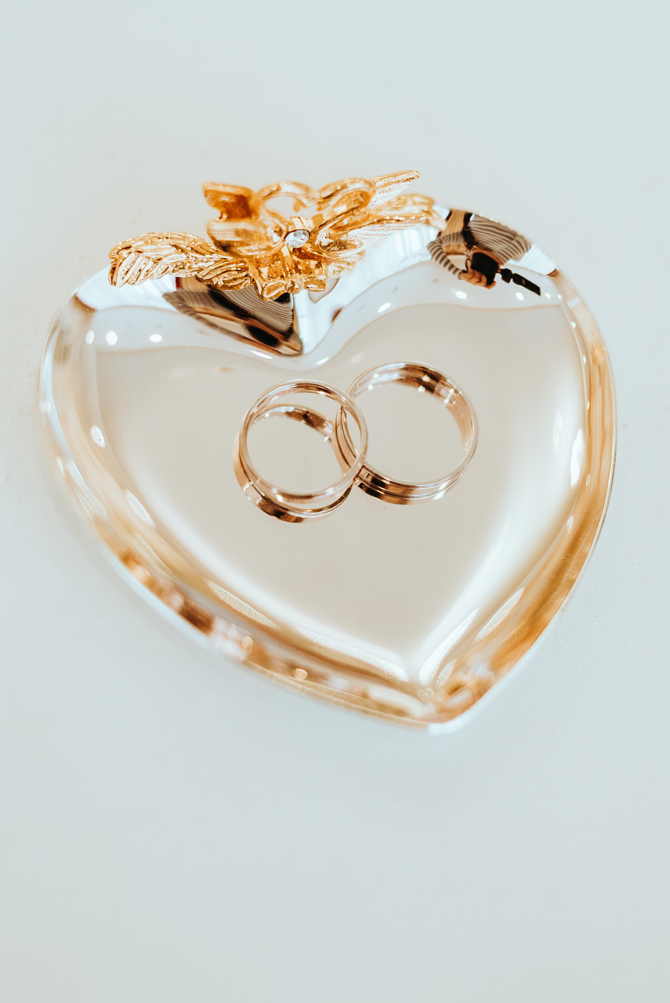 Свадебная фотосессия в центральном загсе Кемерово