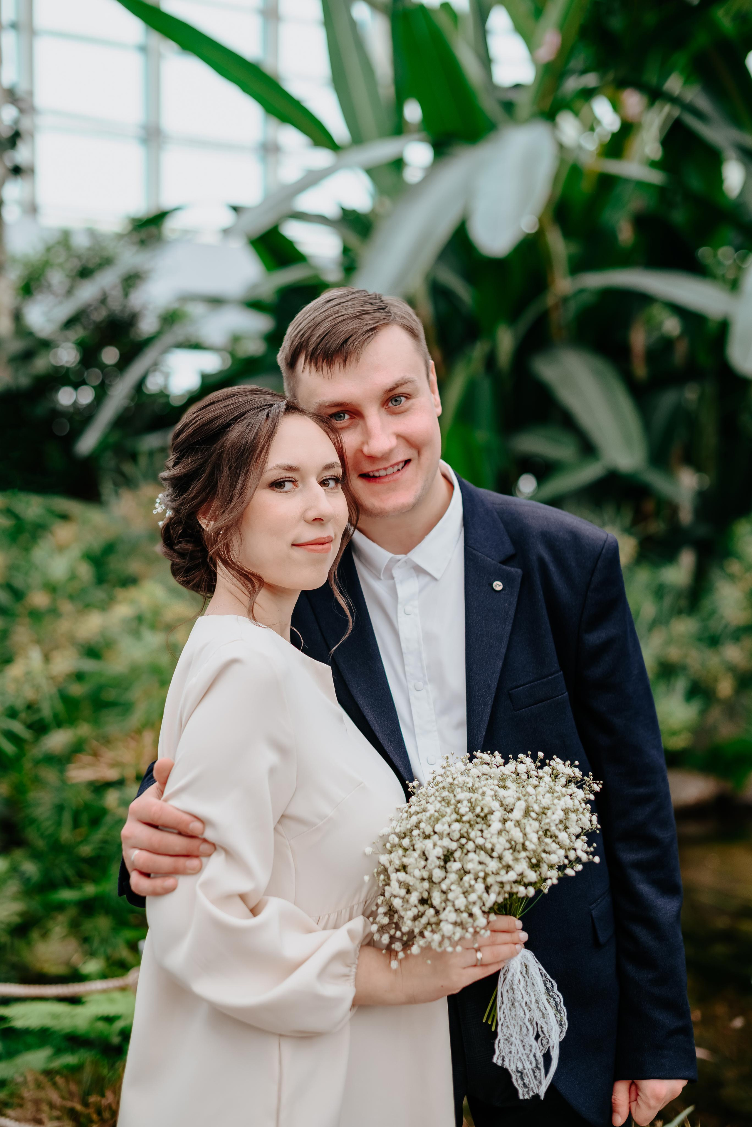 Свадебная фотосъёмка в ботаническом саду Кемерово