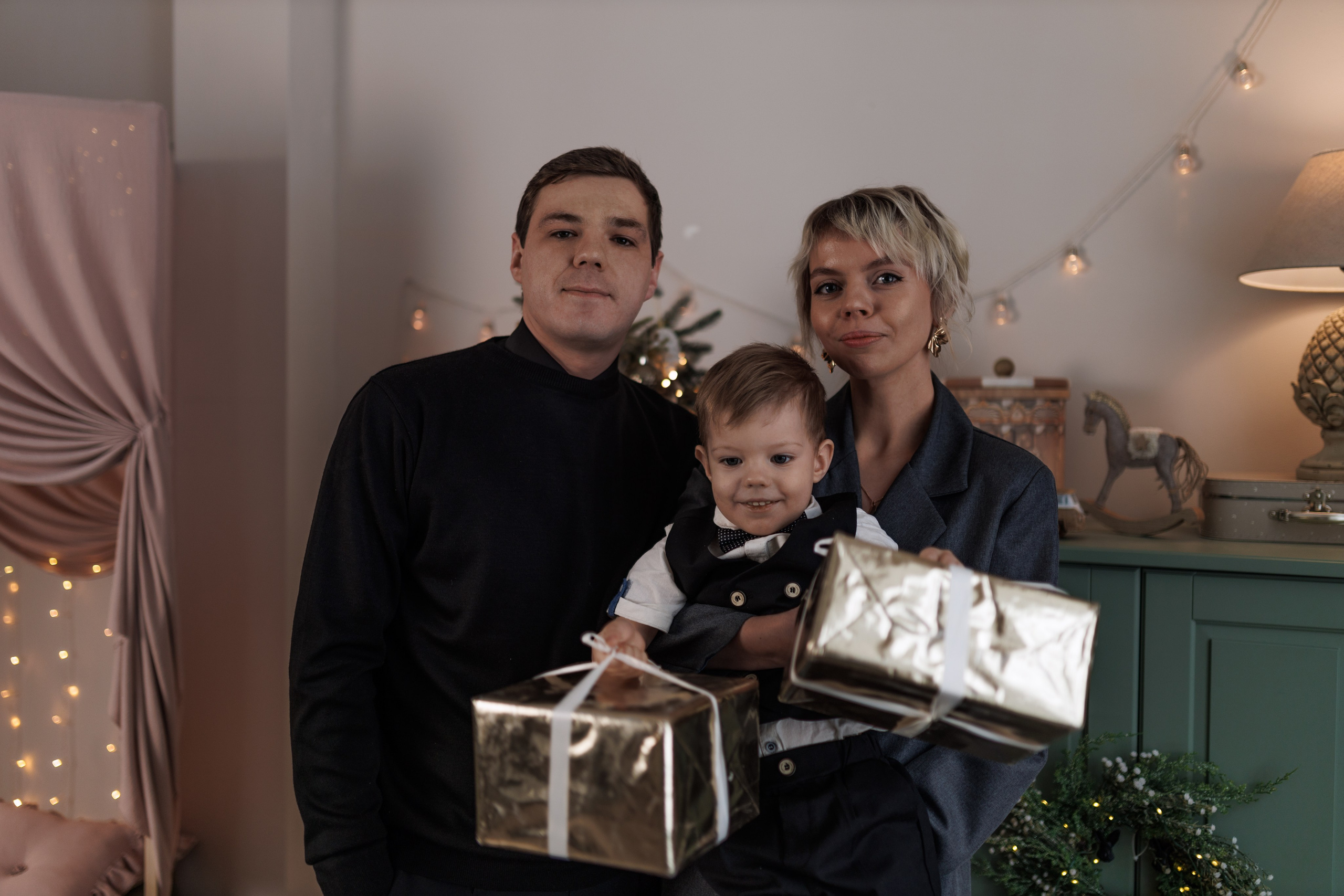 Вера, Саша и Тимоша. Новый год!. Ксения Шакирова. Фотограф в Воронеже