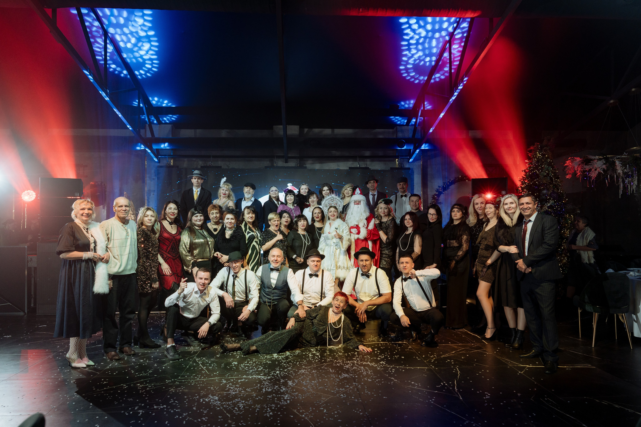 Альбион Тур