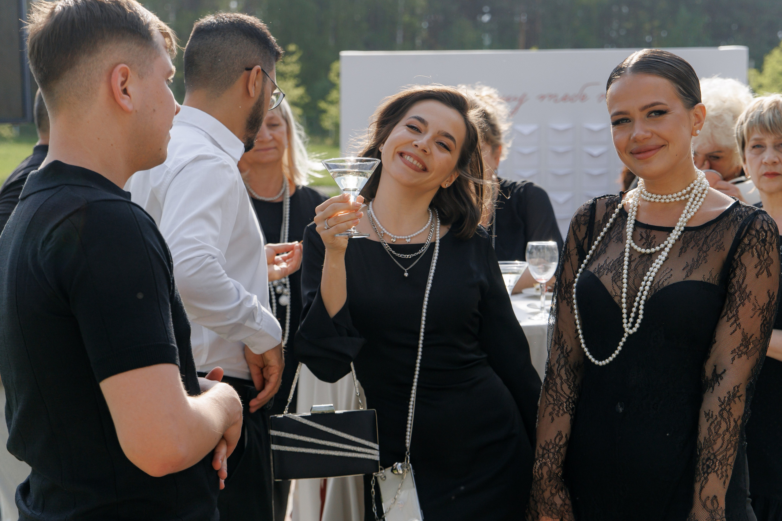 Свадьба в Ярославле — серия парк отель Мазай, выездная регистрация, кавер группа | Портфолио. Свадебный фотограф в Москве, Ярославле Виталий Квант