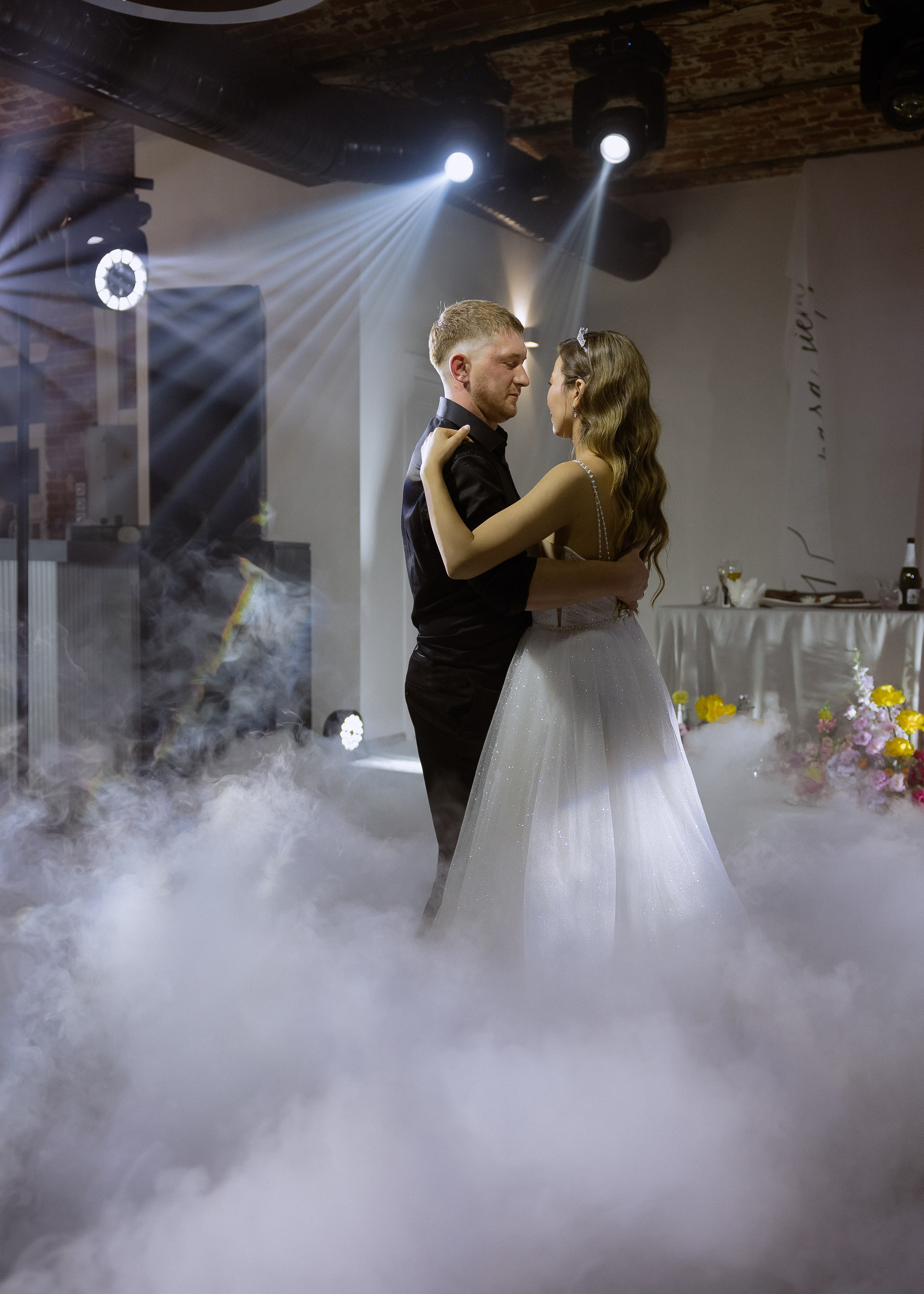 Дмитрий и Алита. Фотограф Эмиль Исякаев