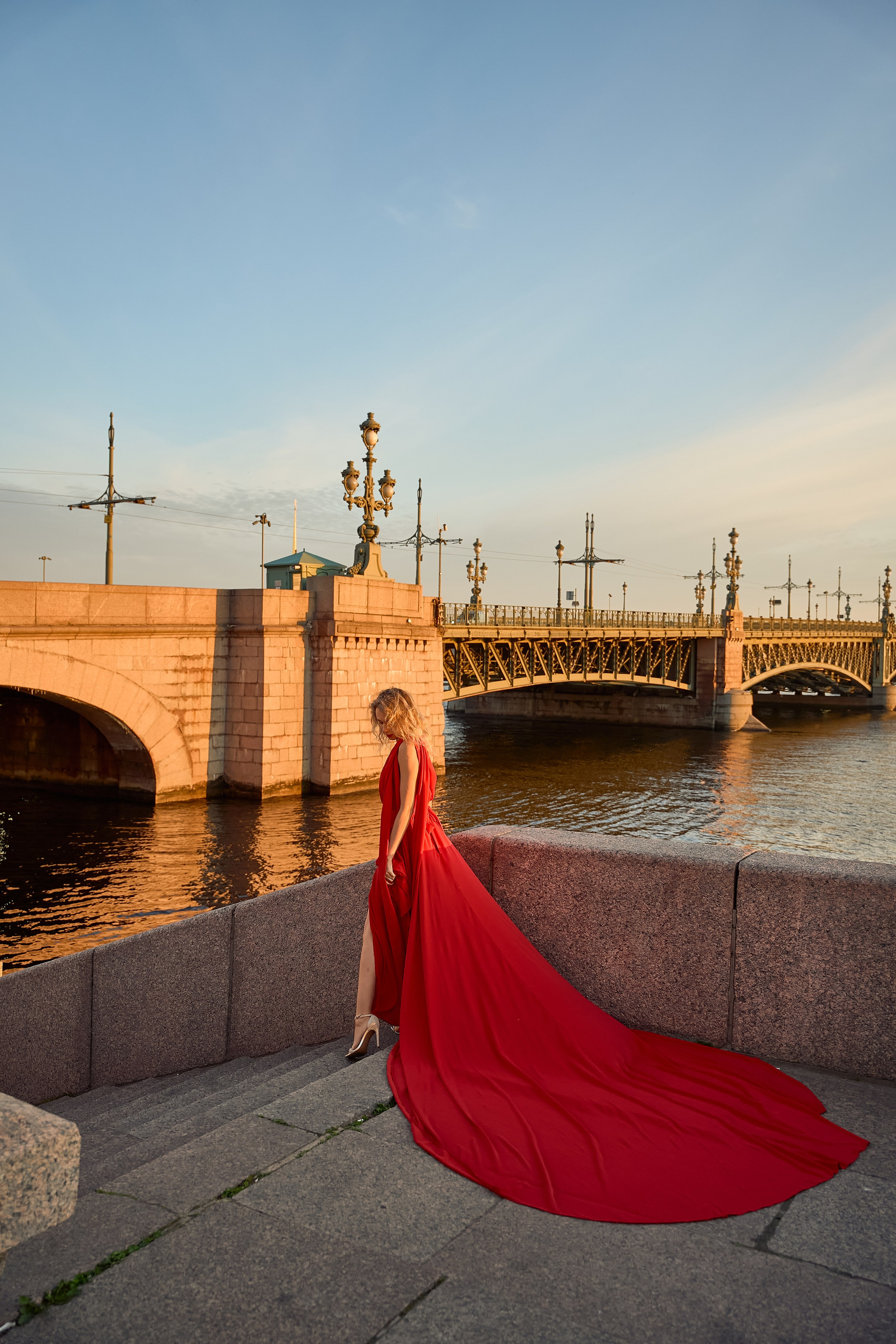 Antonina Рассвет у Троицкого моста✨. Фотограф Natalya Litvinova