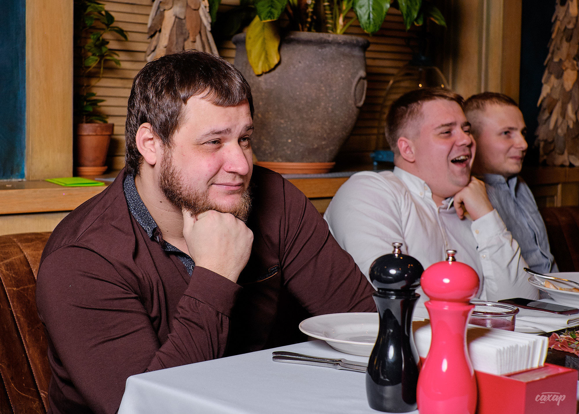 Новогодний Банкет в Стейк Хаус. Профессиональный фотограф в Екатеринбурге Юра Сахар