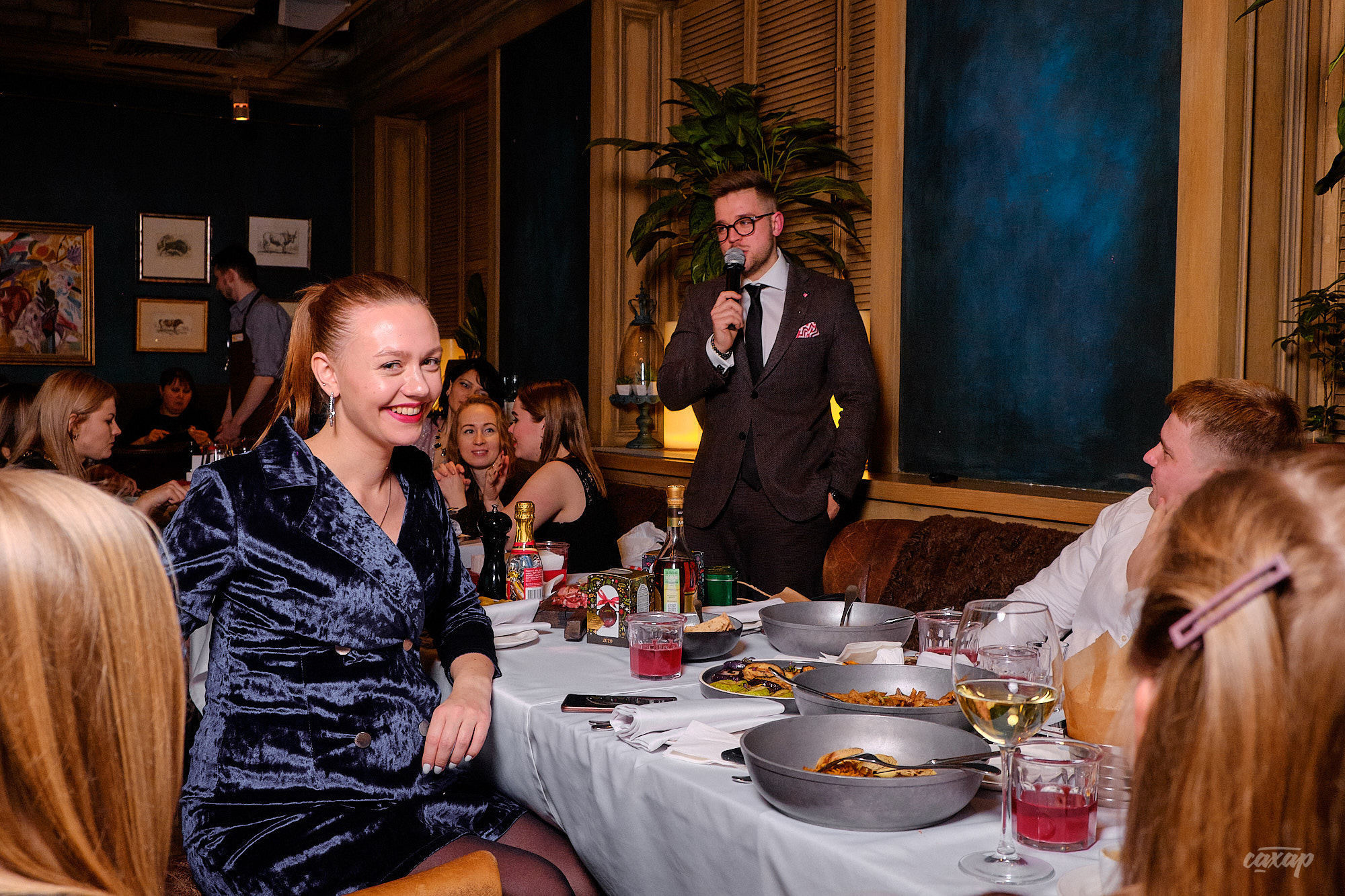 Новогодний Банкет в Стейк Хаус. Профессиональный фотограф в Екатеринбурге Юра Сахар