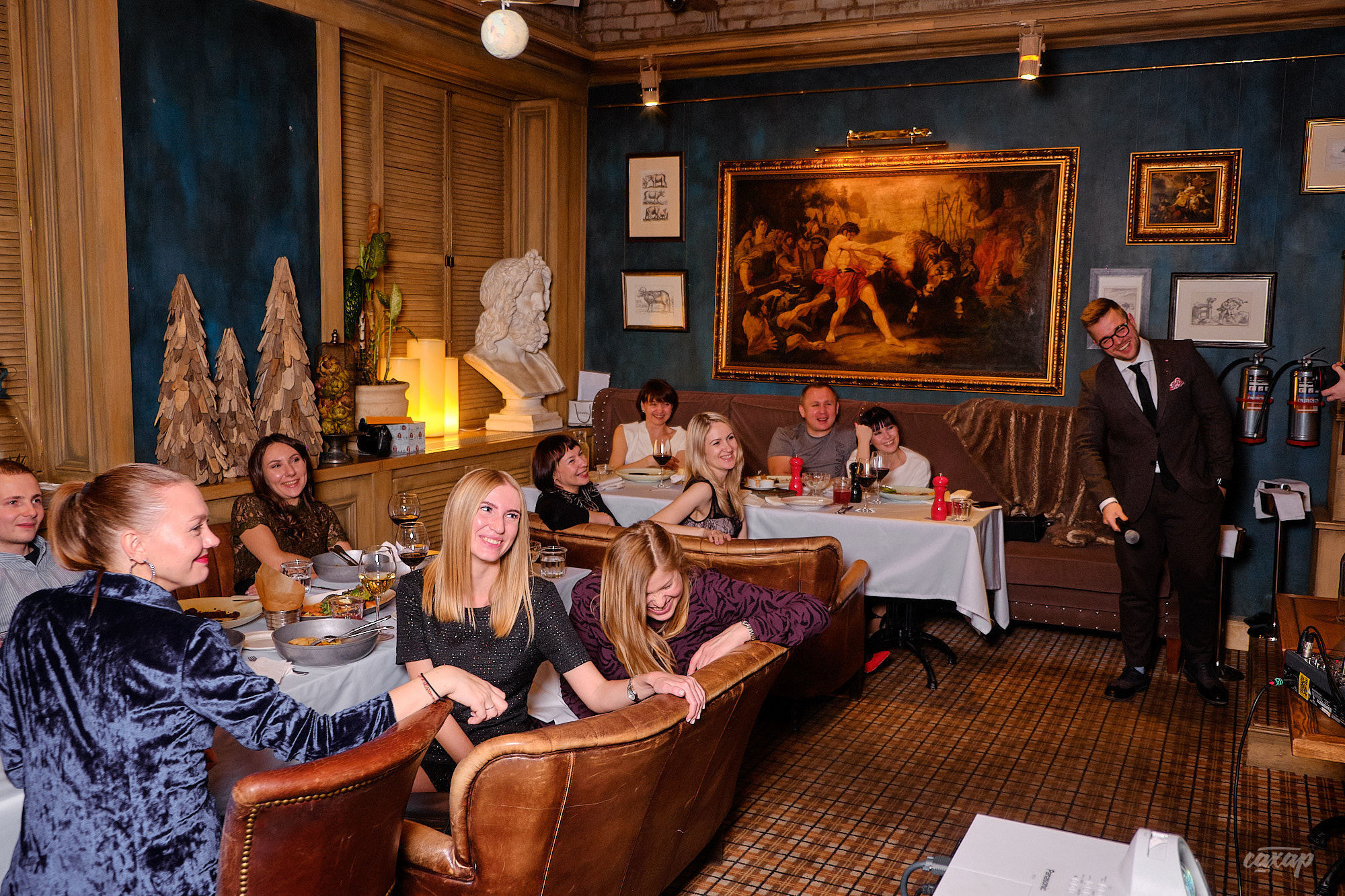 Новогодний Банкет в Стейк Хаус. Профессиональный фотограф в Екатеринбурге Юра Сахар