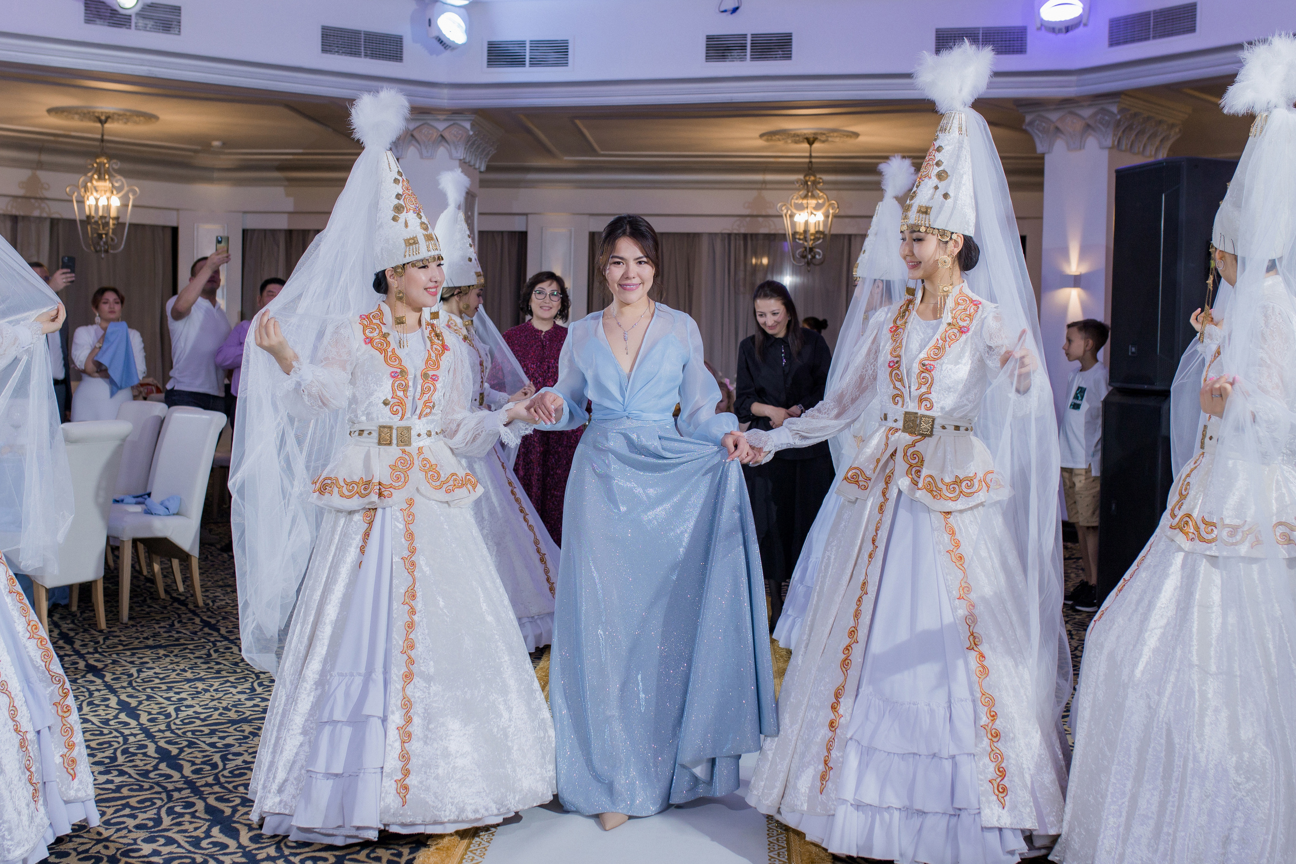 Qyz uzatu Tamiris. Фотограф в Алматы Диана Токтарова