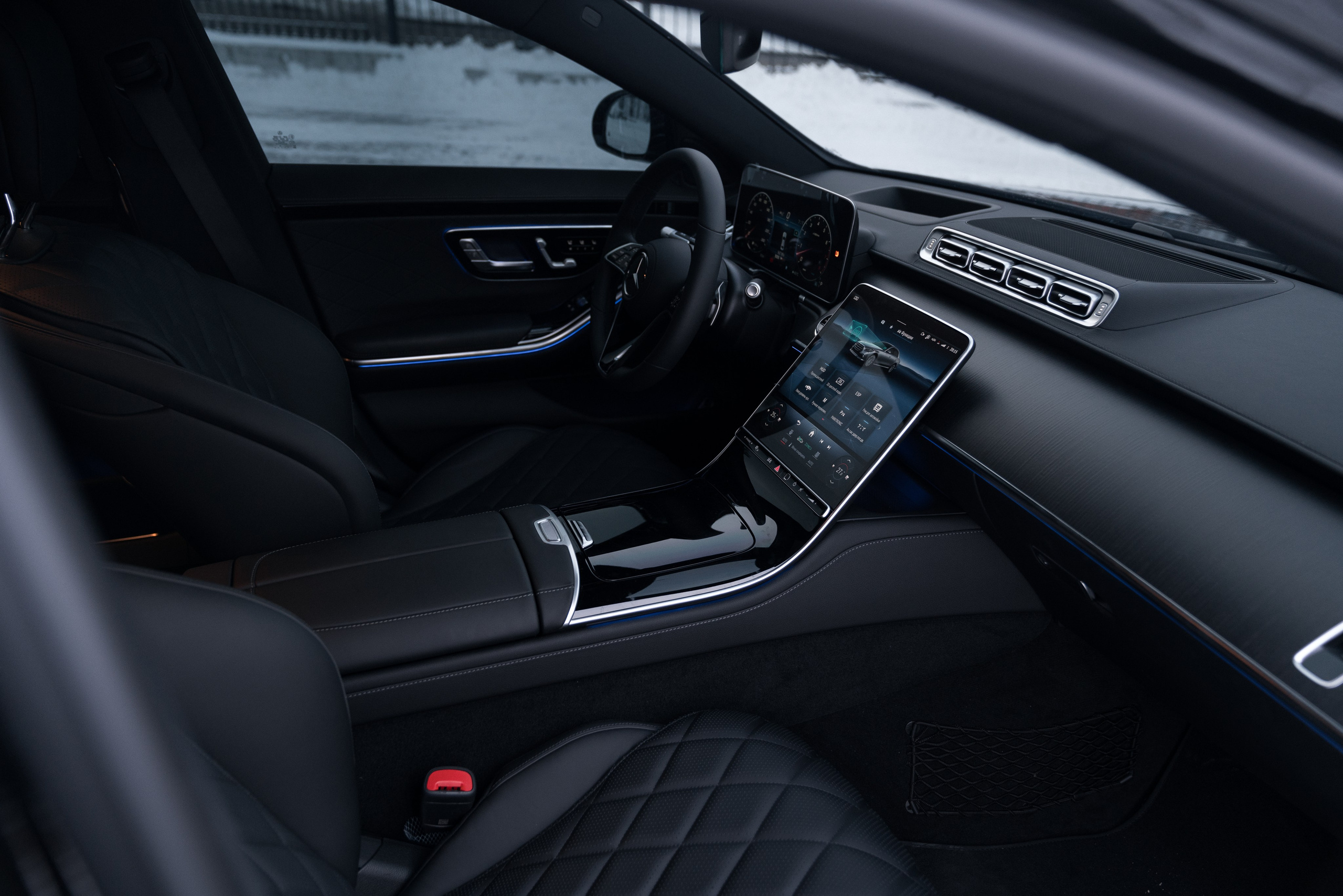 Mercedes-Benz S450. Идеальные портреты для соцсетей — Фотограф Ленар