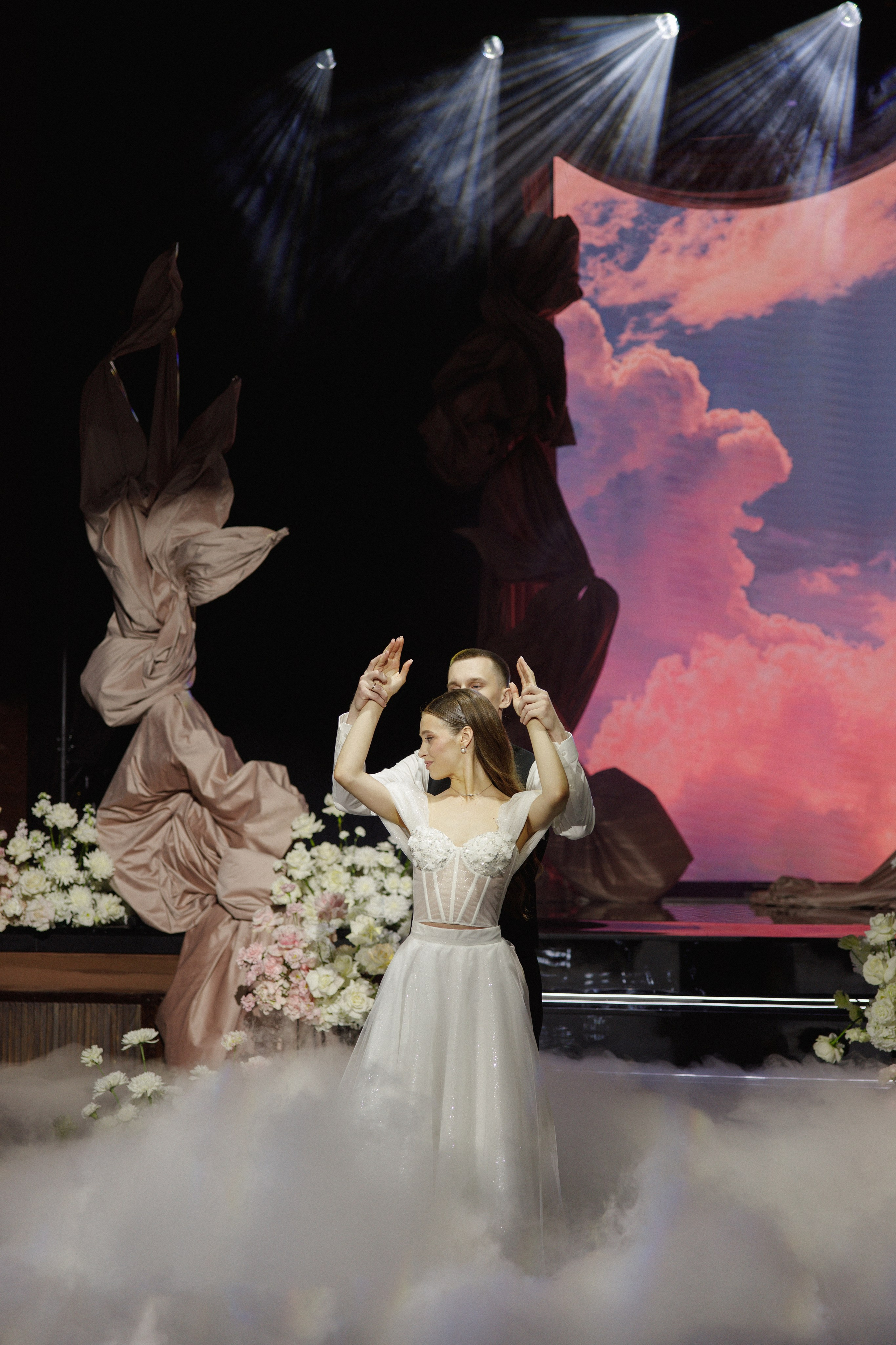 Igor & Ulyana. Photographer — Regina Sal’manova. Uray