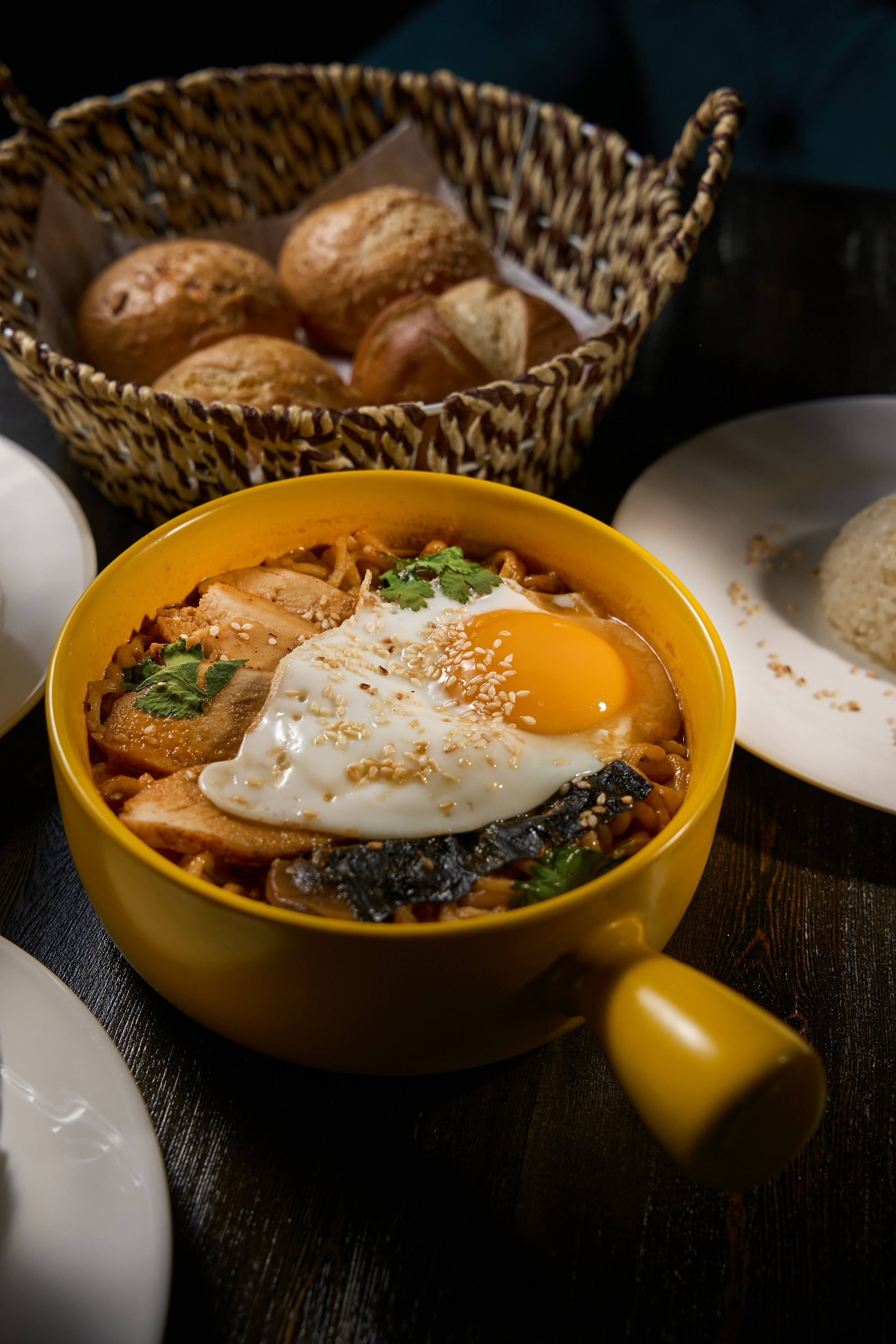 TOOMAN. Портретный фотограф в Павлодаре Руслан Насыров