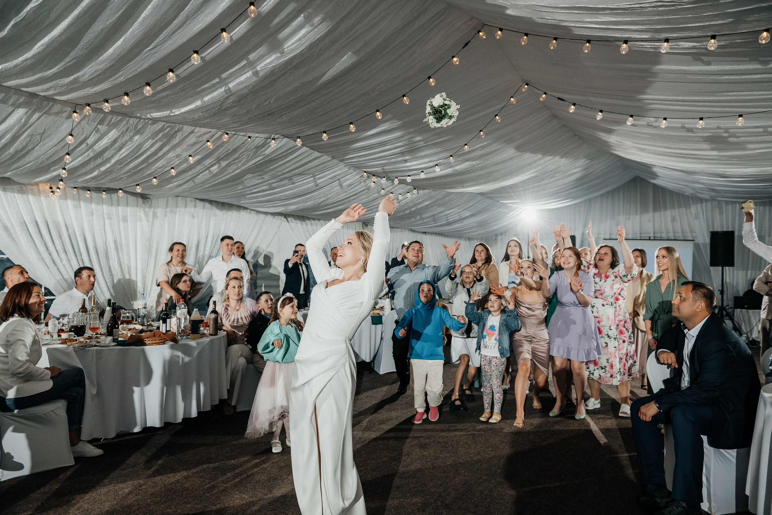 Свадебный фотограф в Екатеринбурге. Свадебная фотосъемка. Свадебный фотограф в Екатеринбурге