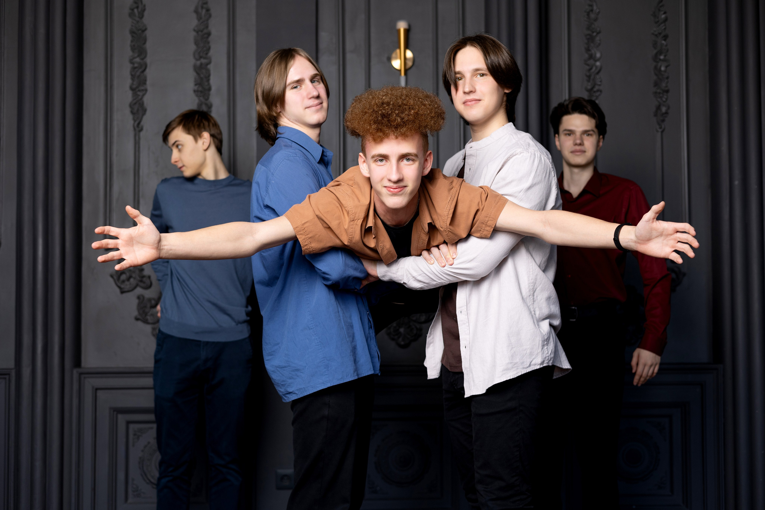 Зал Loft. Выпускные альбомы. Школьный и семейный фотограф Виктория Игнатьева