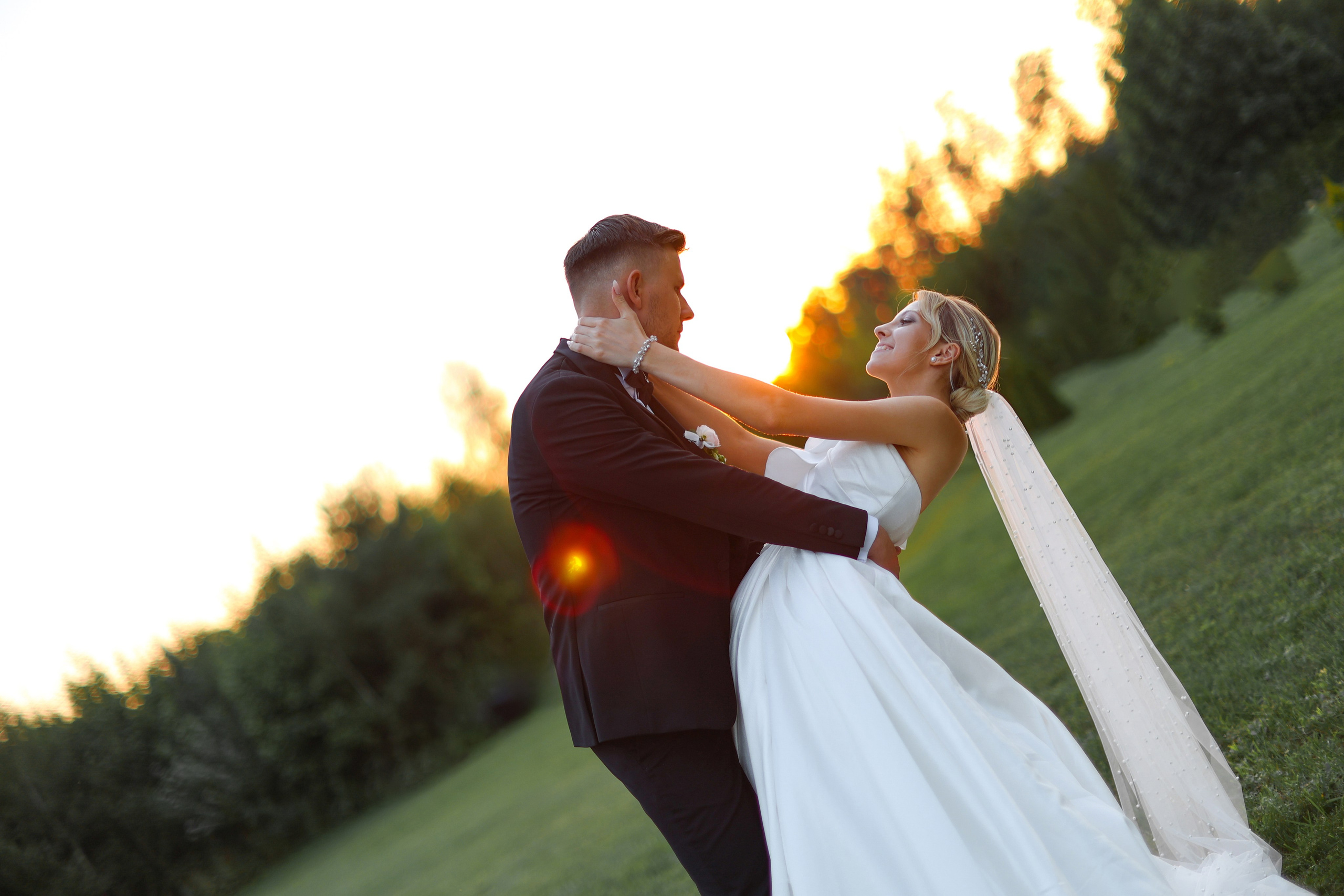 Ярик и Полина. Свадебные фотограф и видеограф в Минске Голдосовы Марина и Вадим