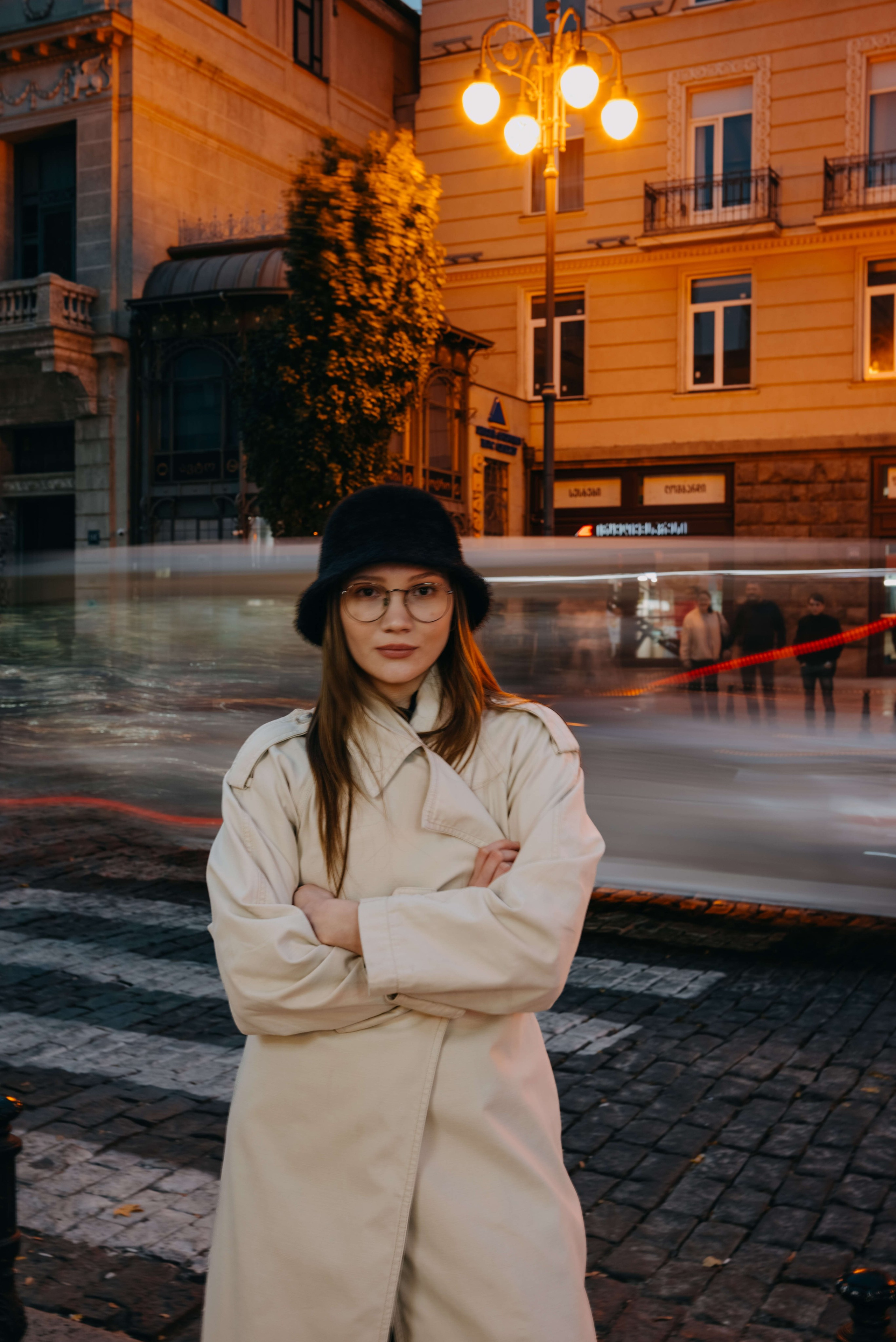 Прогулка в старом городе. Портретный и свадебный фотограф в Тбилиси • xeniqo