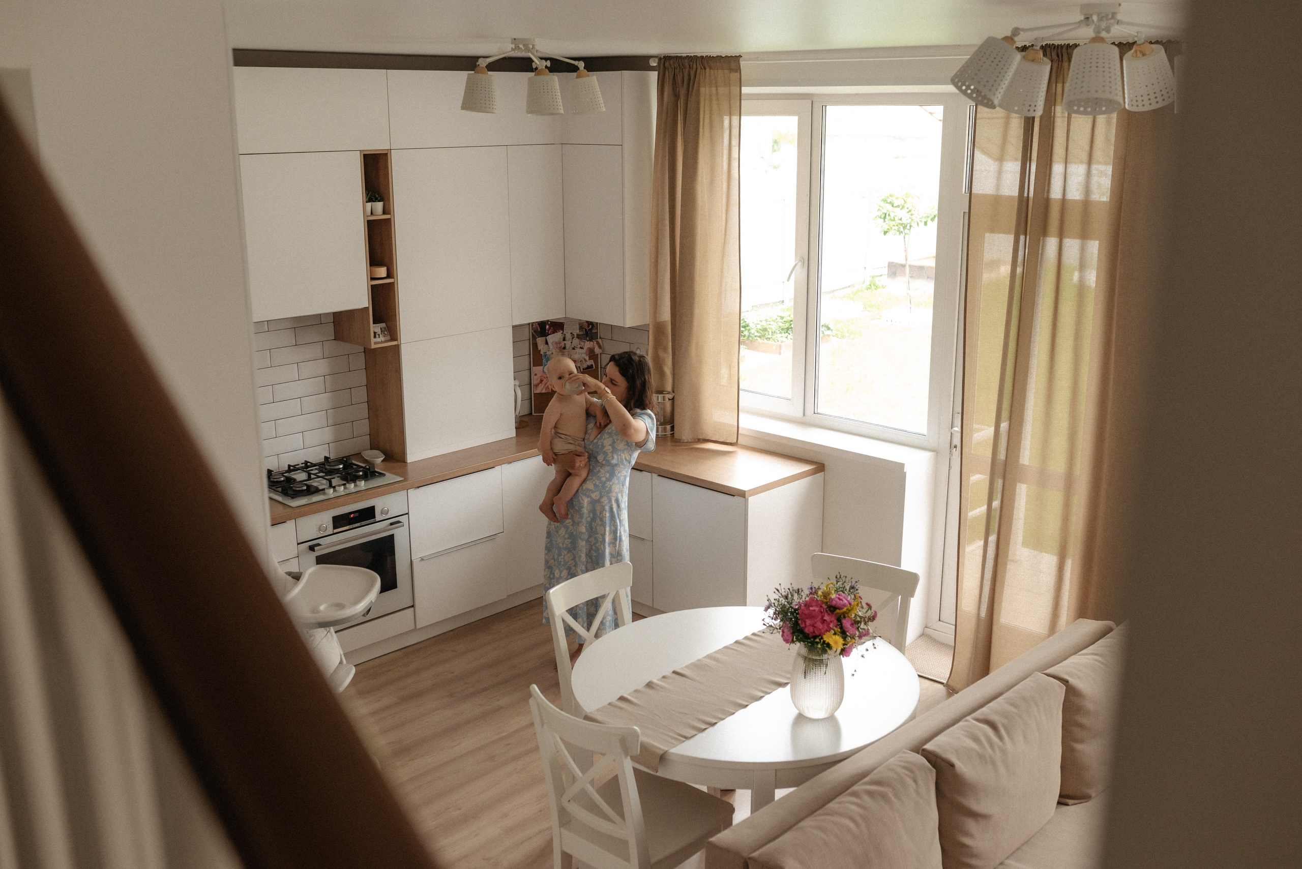 Семейная фотосессия дома с малышом. Семейный и портретный фотограф Нижний Новгород