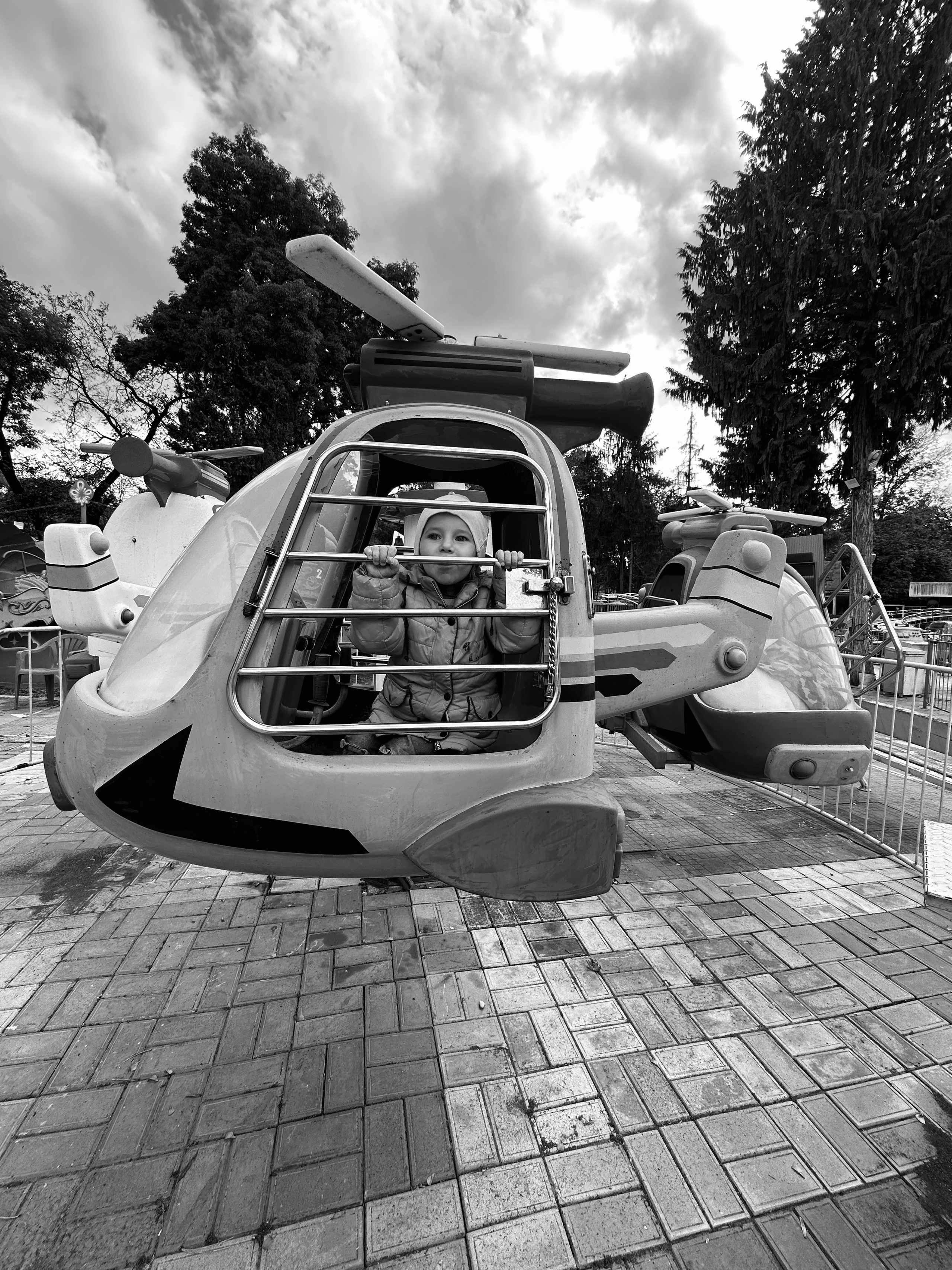 Дети. Смотри, красота!