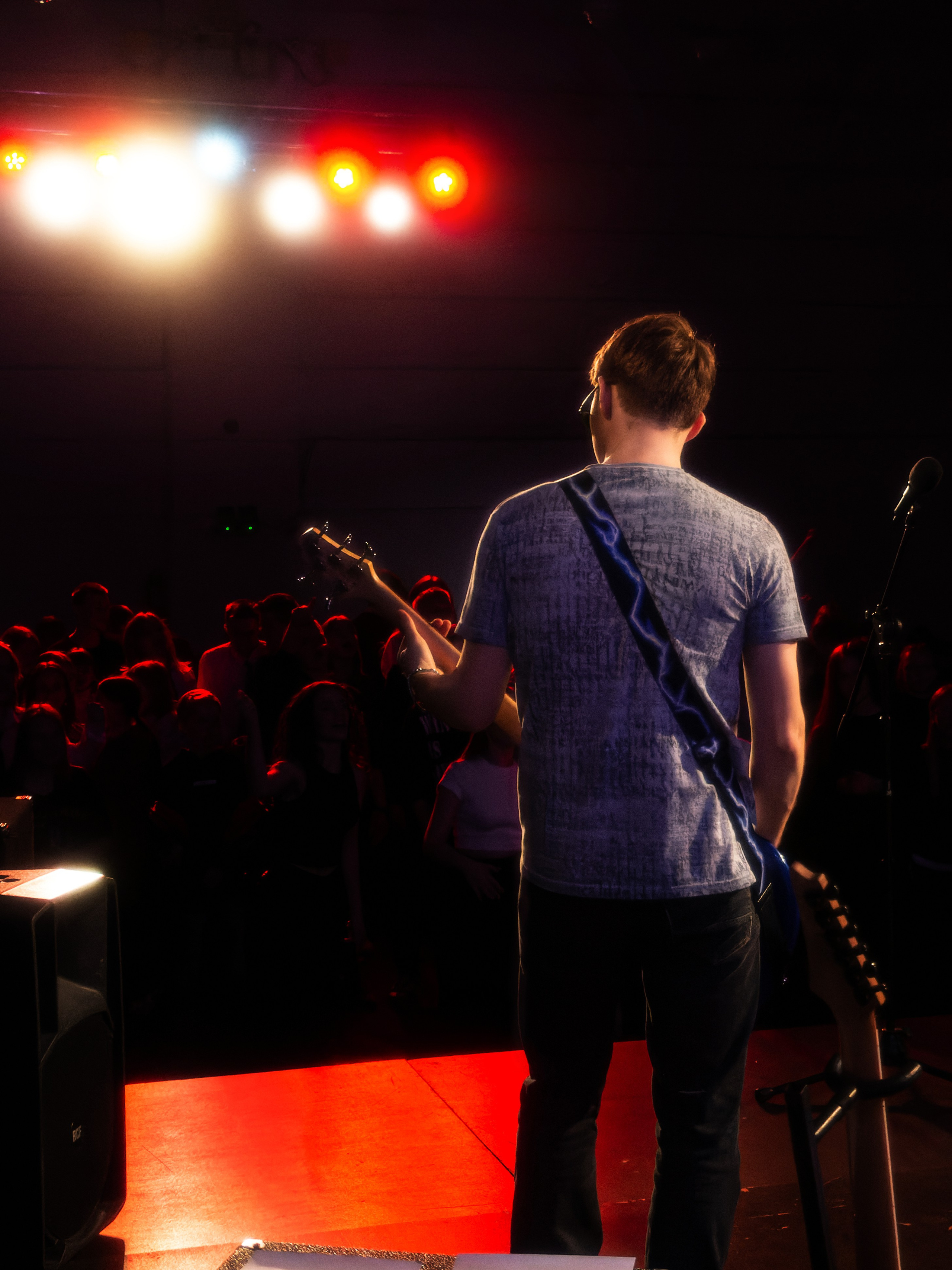 Концерт группы Айсберг в Лучегорске