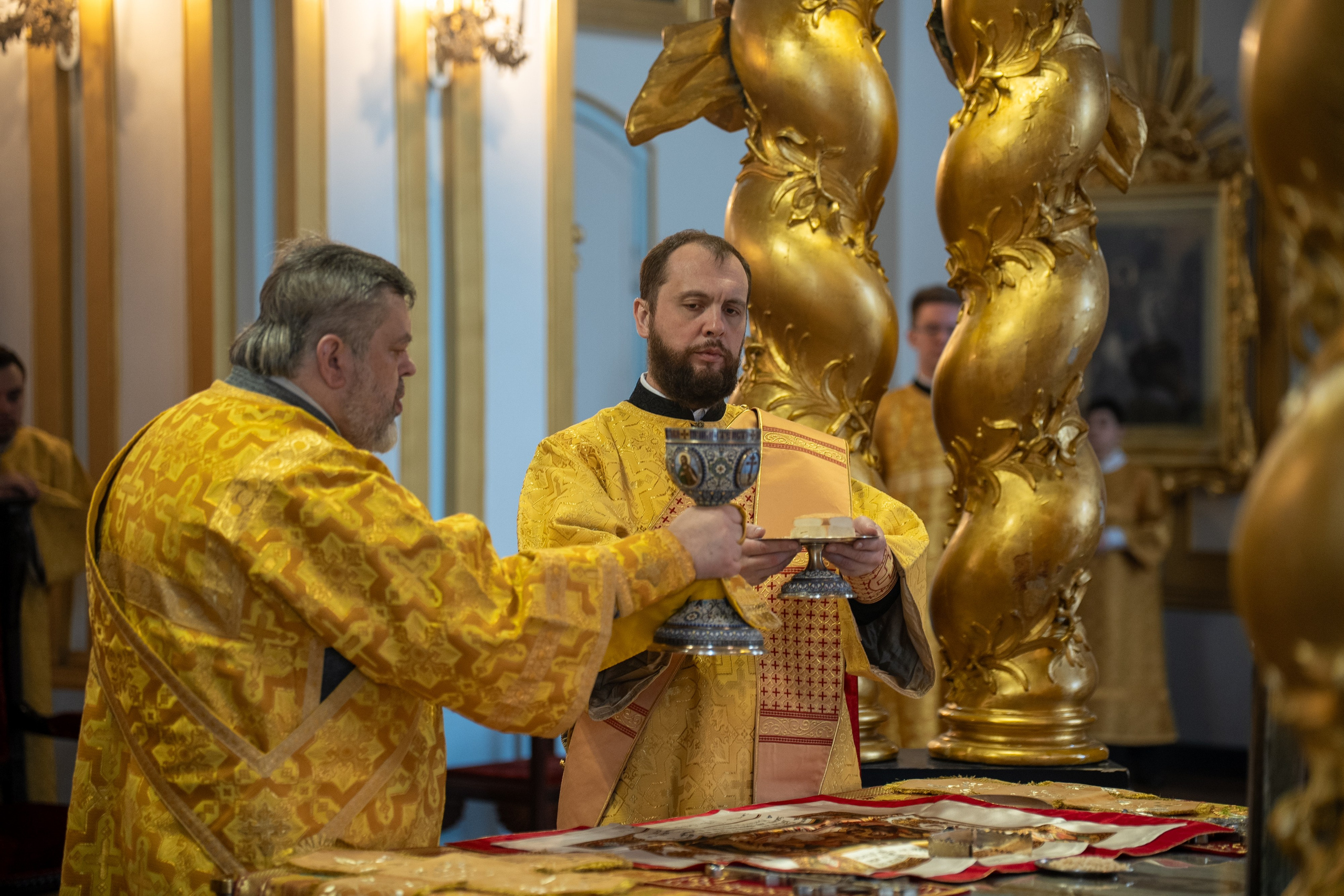 Неделя 3-я по Пятидесятнице. Всех святых Санкт-Петербургской митрополии. НИКОЛО-БОГОЯВЛЕНСКИЙ МОРСКОЙ СОБОР