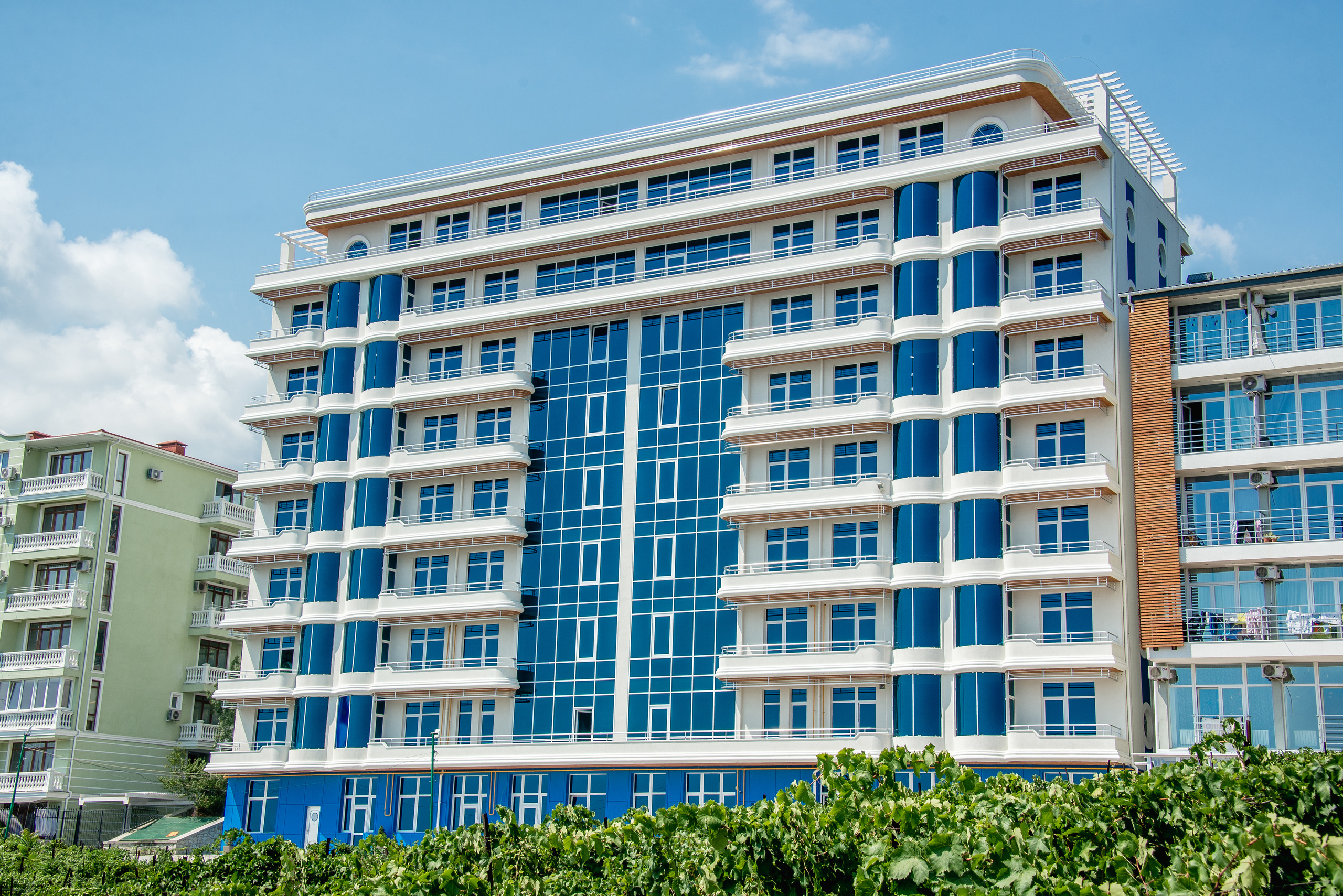 Динамика строительства и финальная фотосессия перед сдачей в эксплуатацию дома …. Фотограф интерьеров Фотосъемка рекламы в Ялте и по Крыму