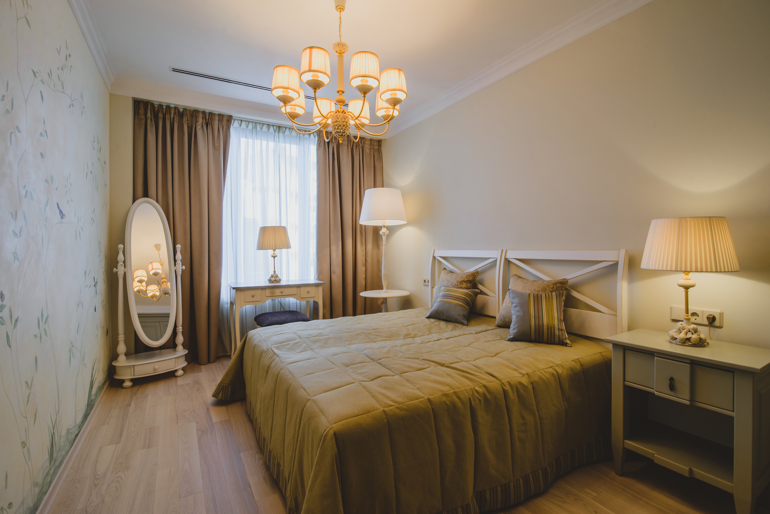 Фотосессия квартиры в жилом комплексе Omega по заказу дизайн-студии Вellarte. Фотограф интерьеров Фотосъемка рекламы в Ялте и по Крыму